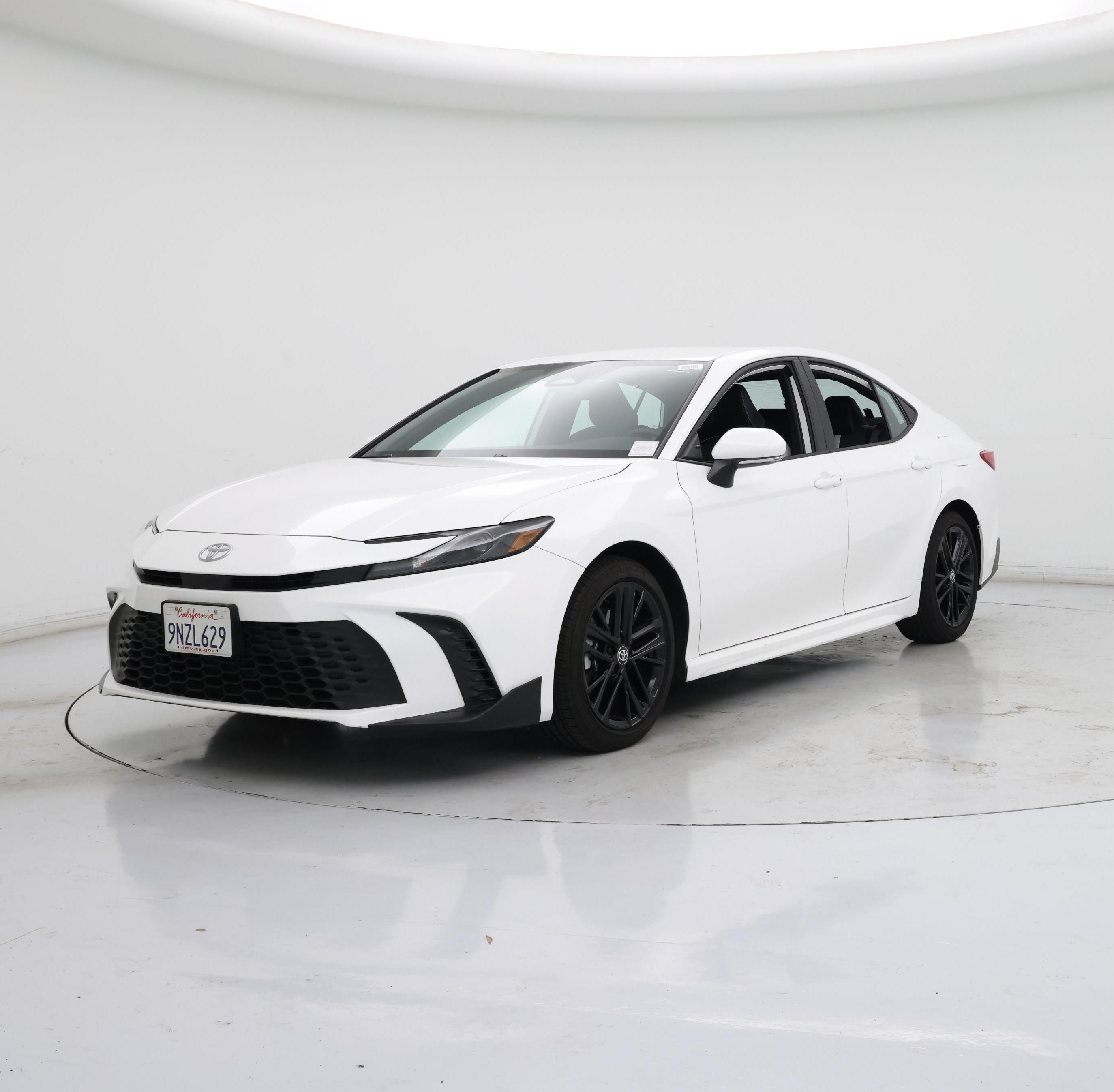 Thumbnail: 2025 Toyota Camry - 4