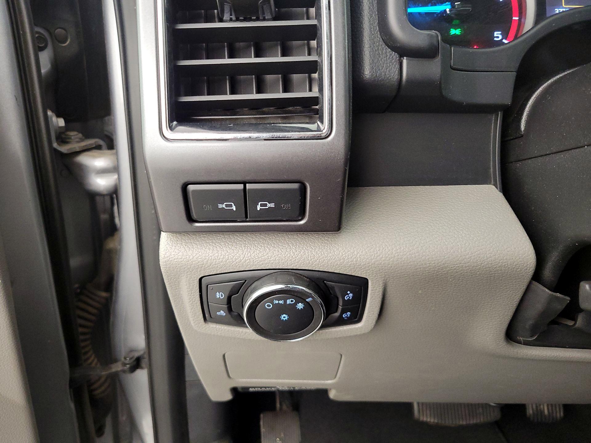 Thumbnail: 2021 Ford F-250 - 13
