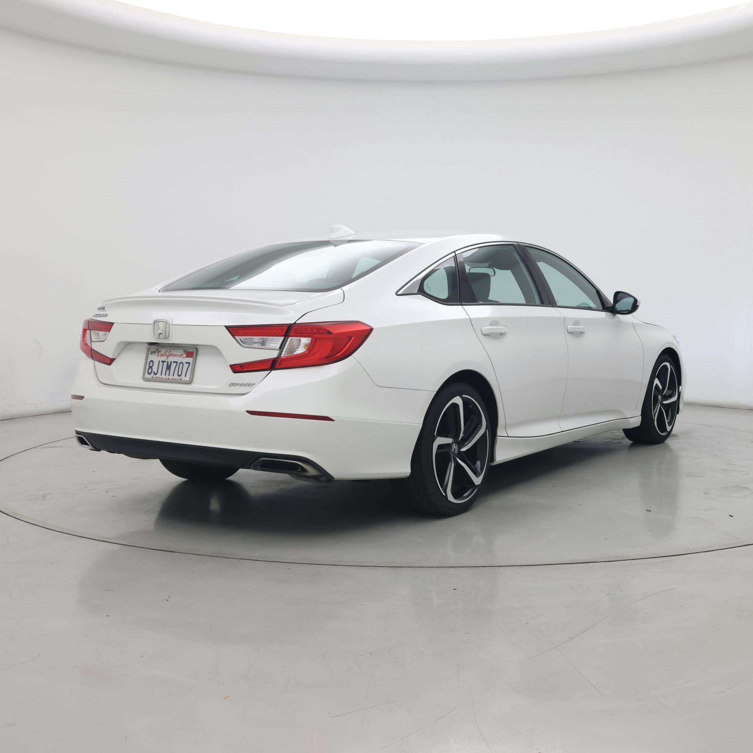 Thumbnail: 2019 Honda Accord - 8