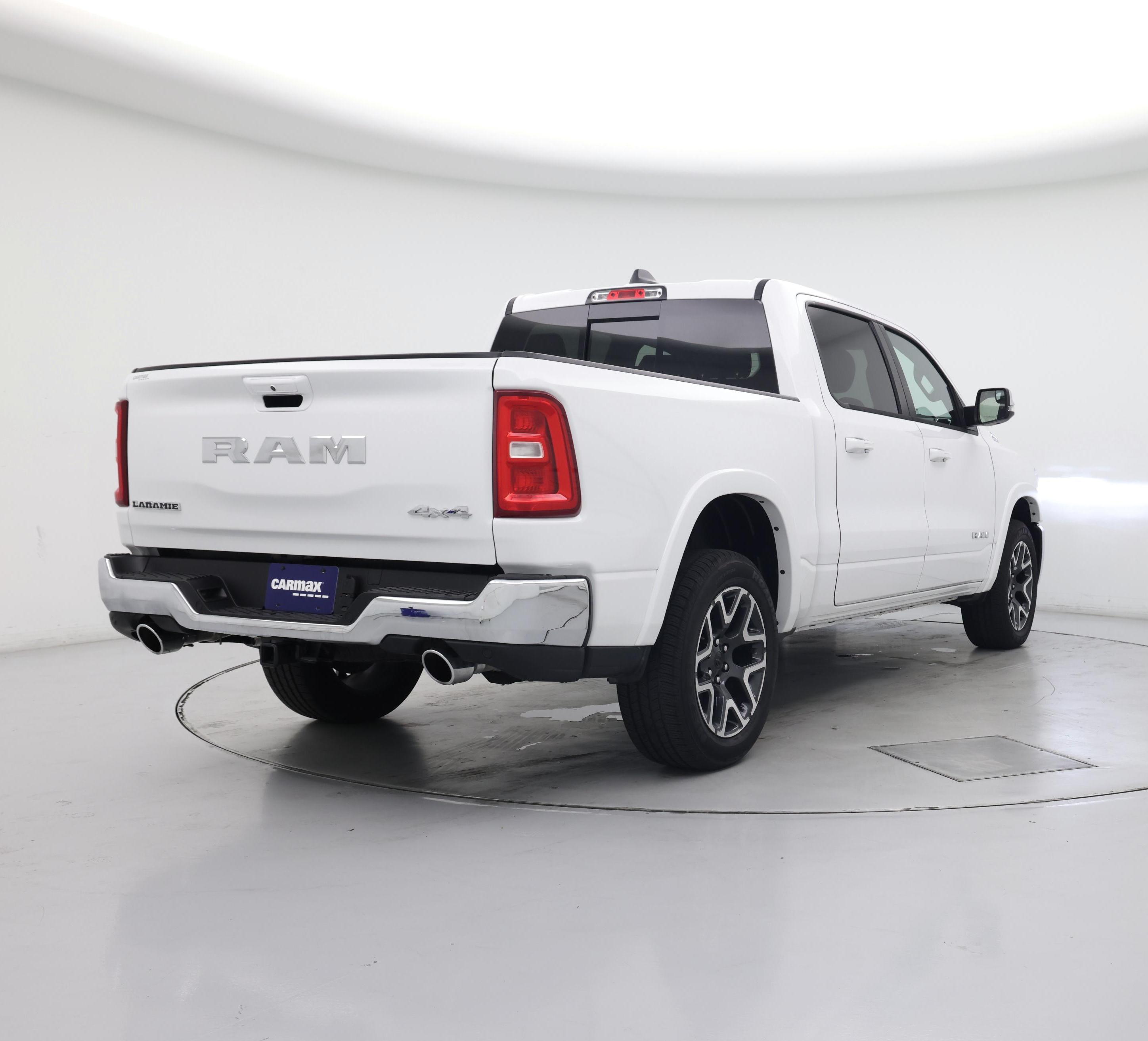 Thumbnail: 2025 RAM 1500 - 8