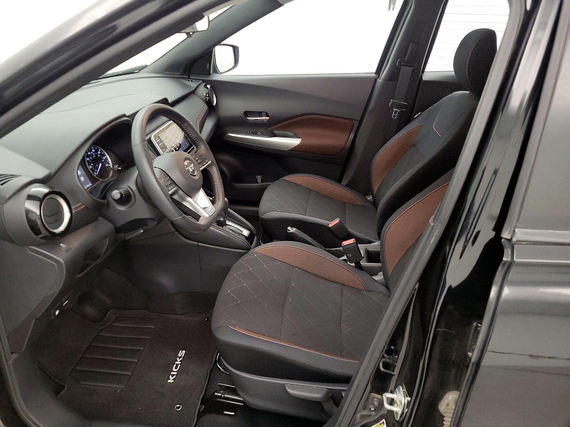 Thumbnail: 2019 Nissan Kicks - 11