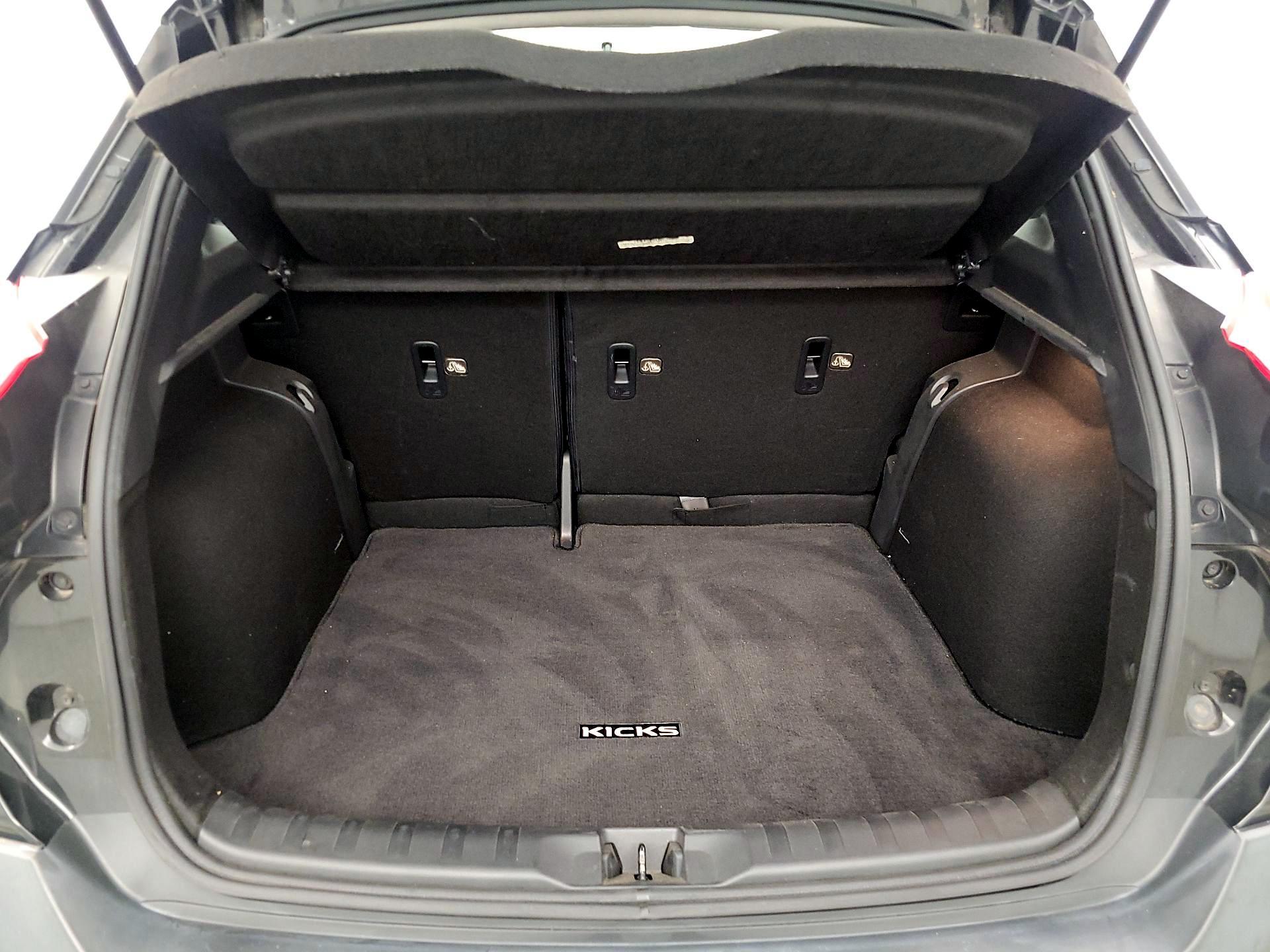 Thumbnail: 2019 Nissan Kicks - 20