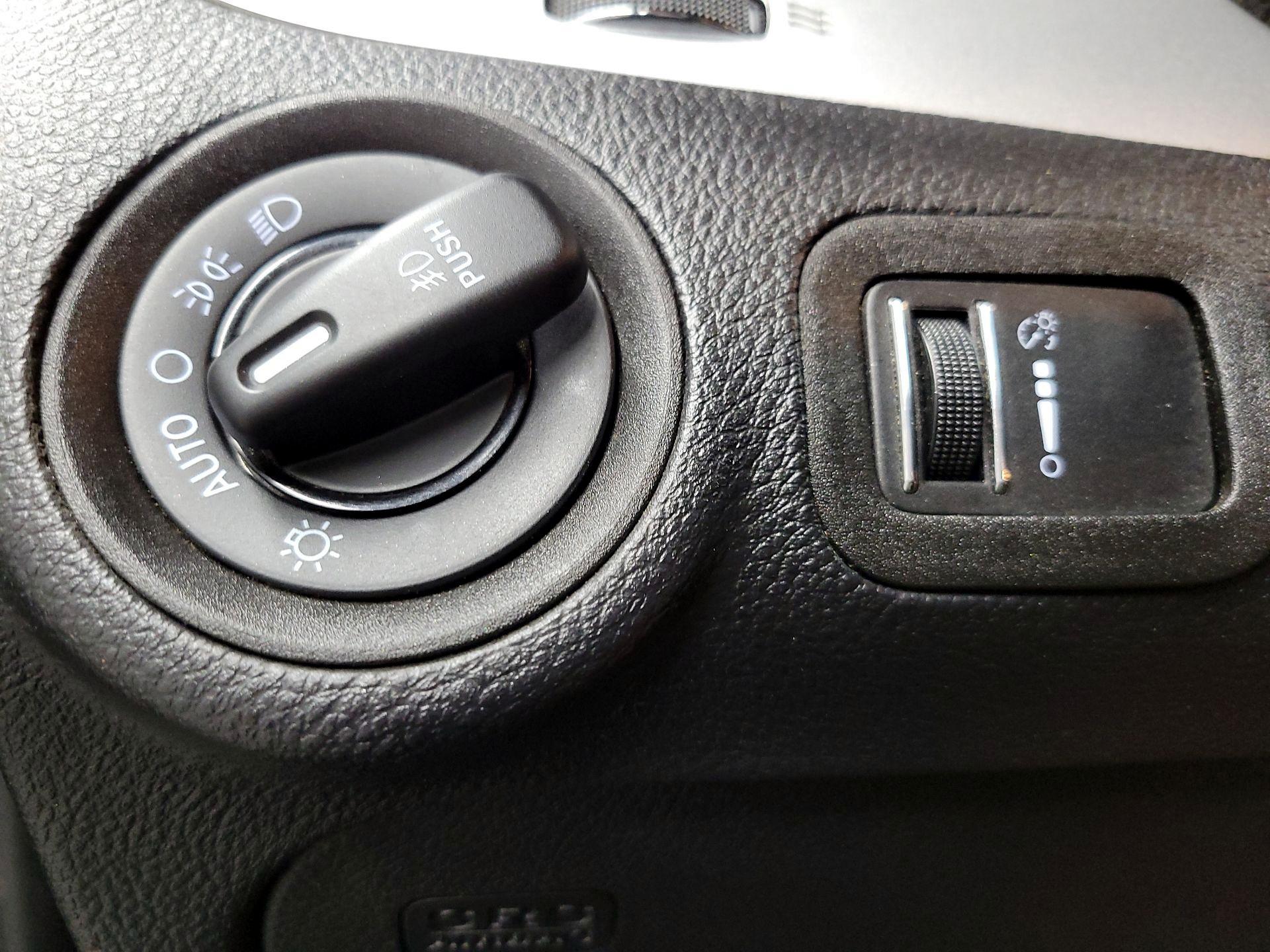 Thumbnail: 2017 Dodge Journey - 13