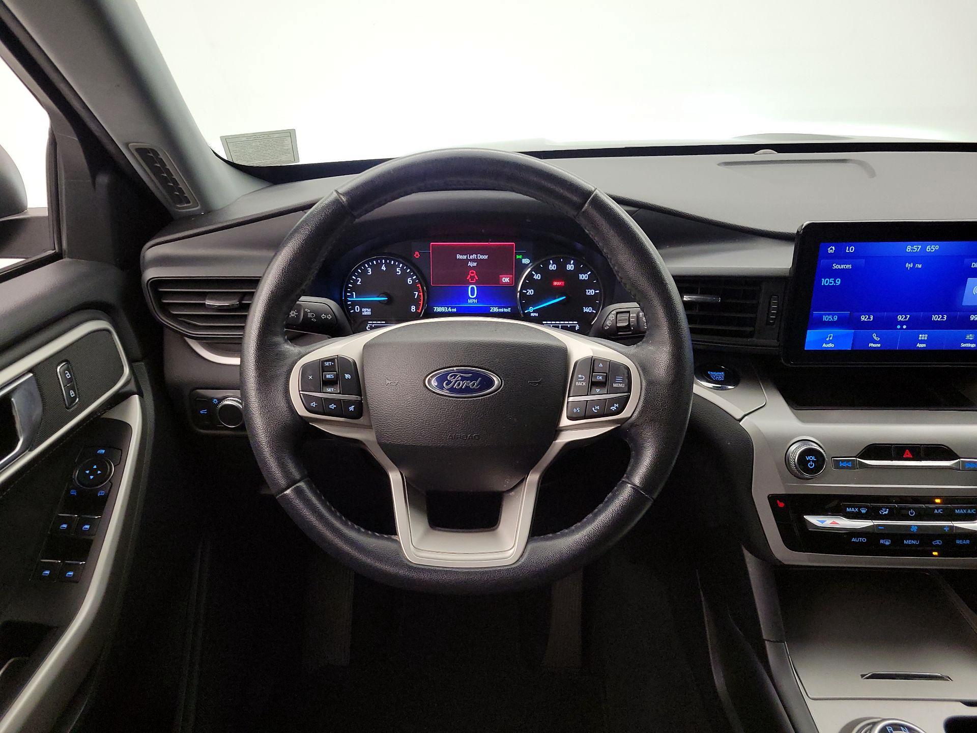 Thumbnail: 2022 Ford Explorer - 10