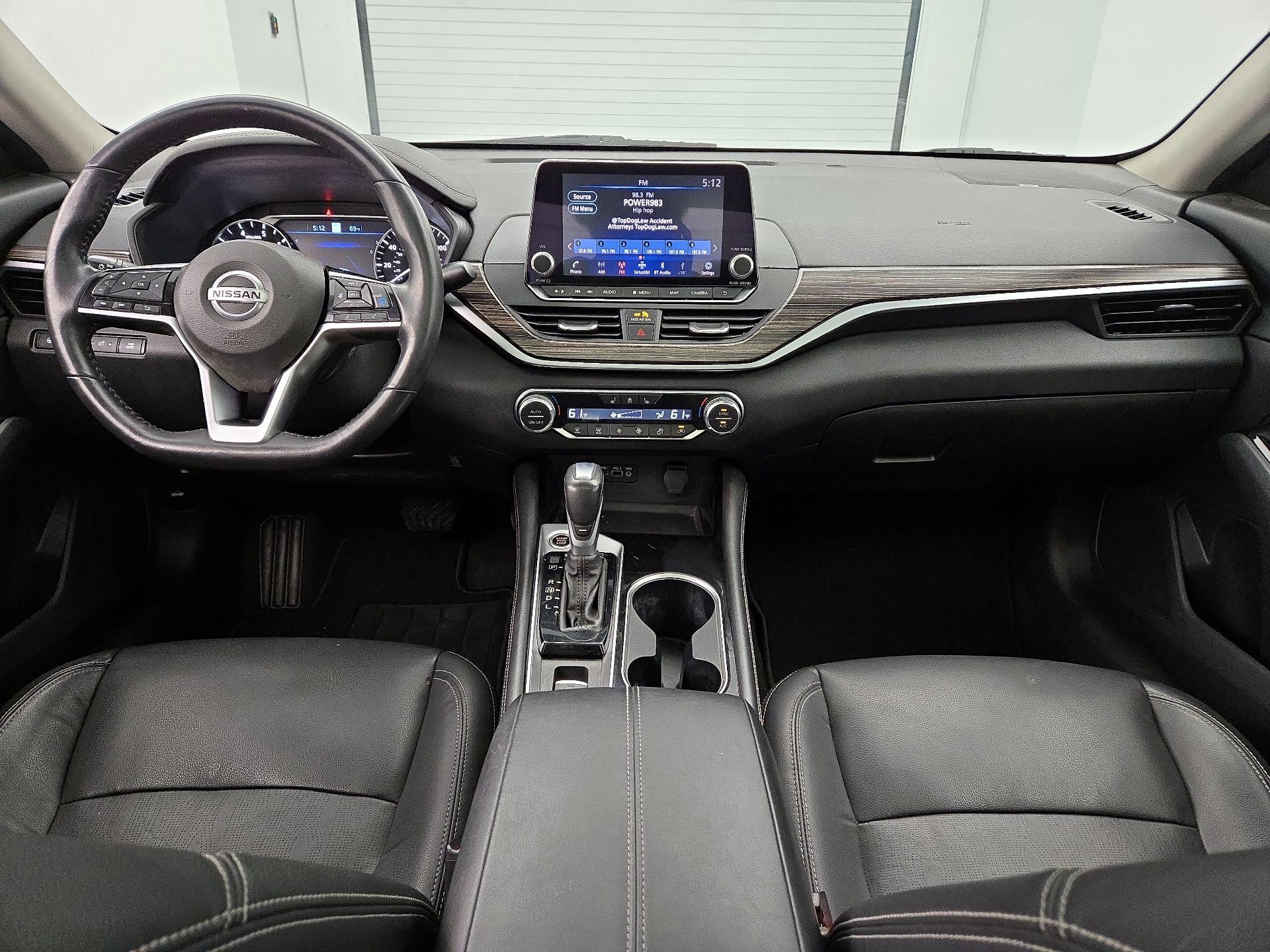 Thumbnail: 2022 Nissan Altima - 9