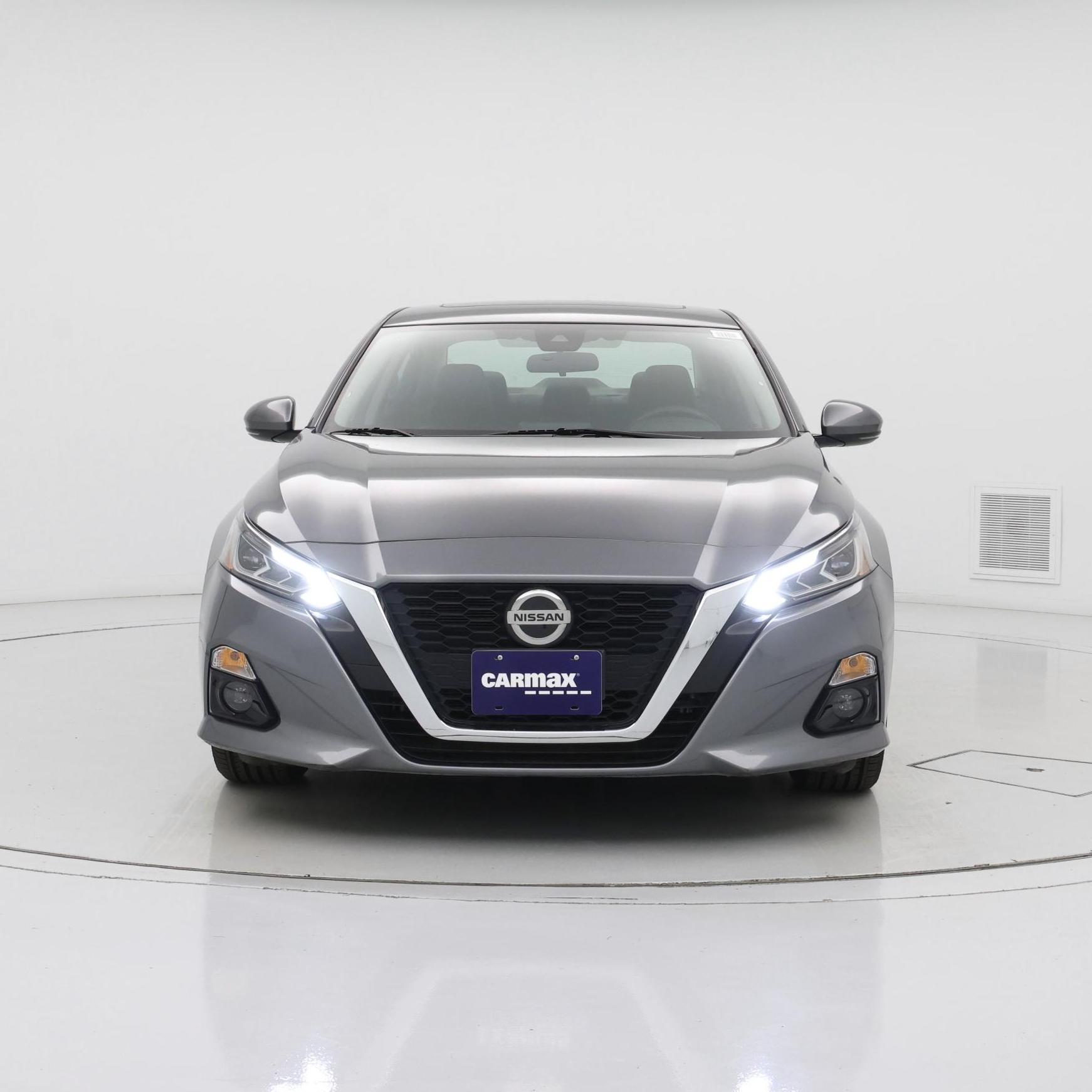 Thumbnail: 2022 Nissan Altima - 5