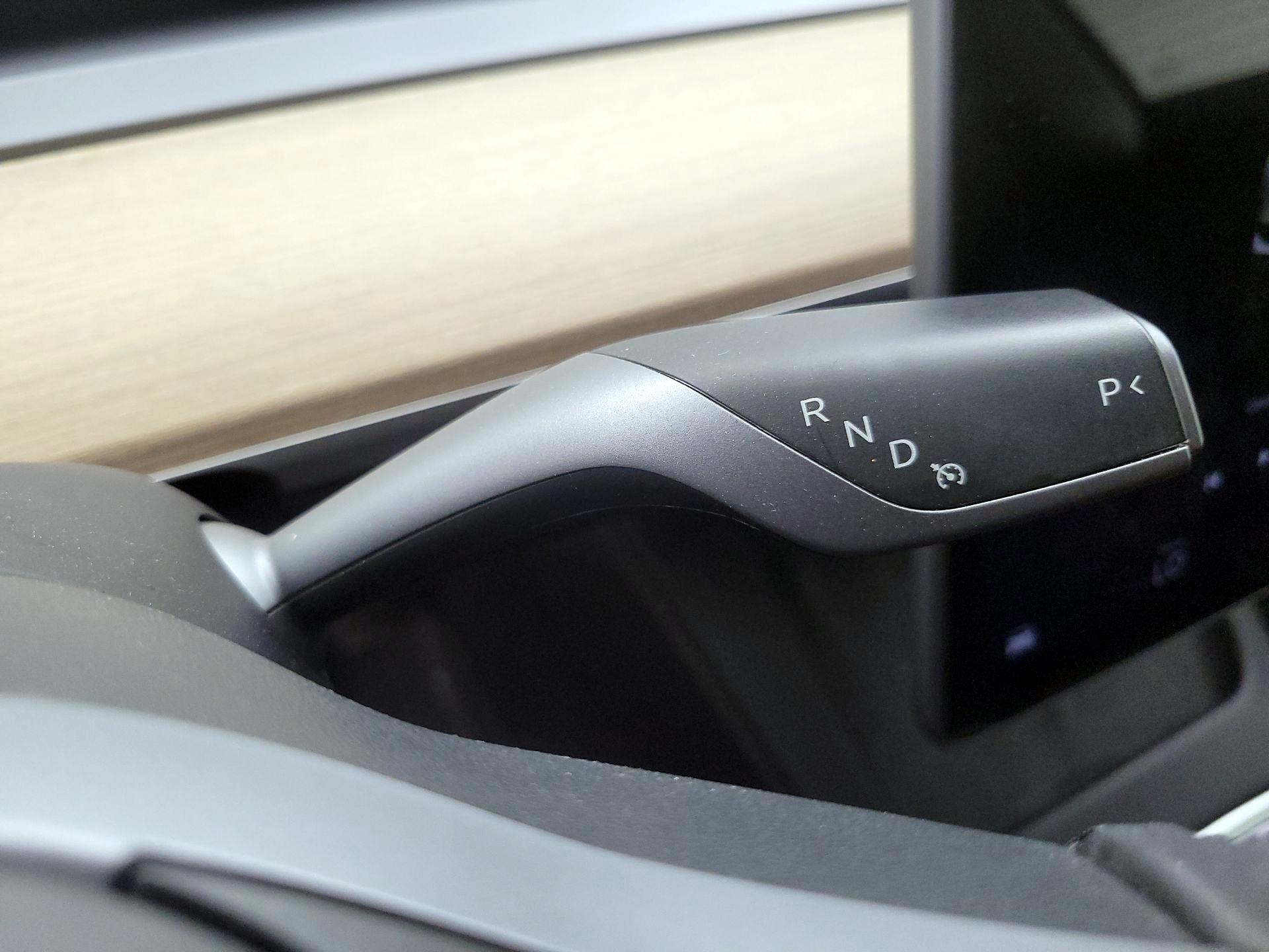 Thumbnail: 2023 Tesla Model 3 - 16