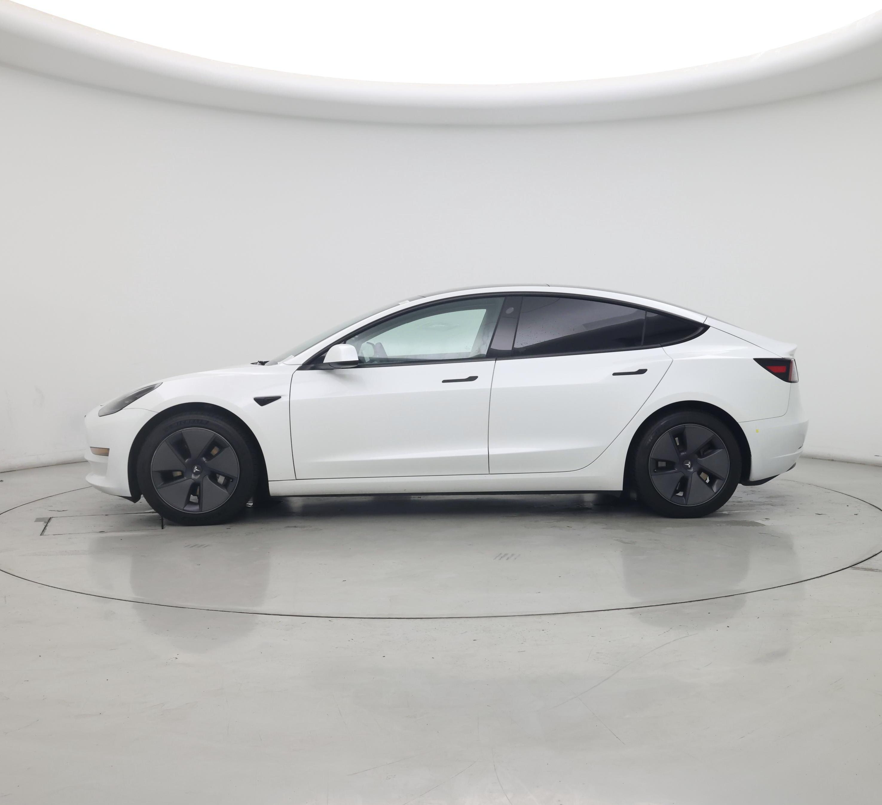 Thumbnail: 2023 Tesla Model 3 - 3