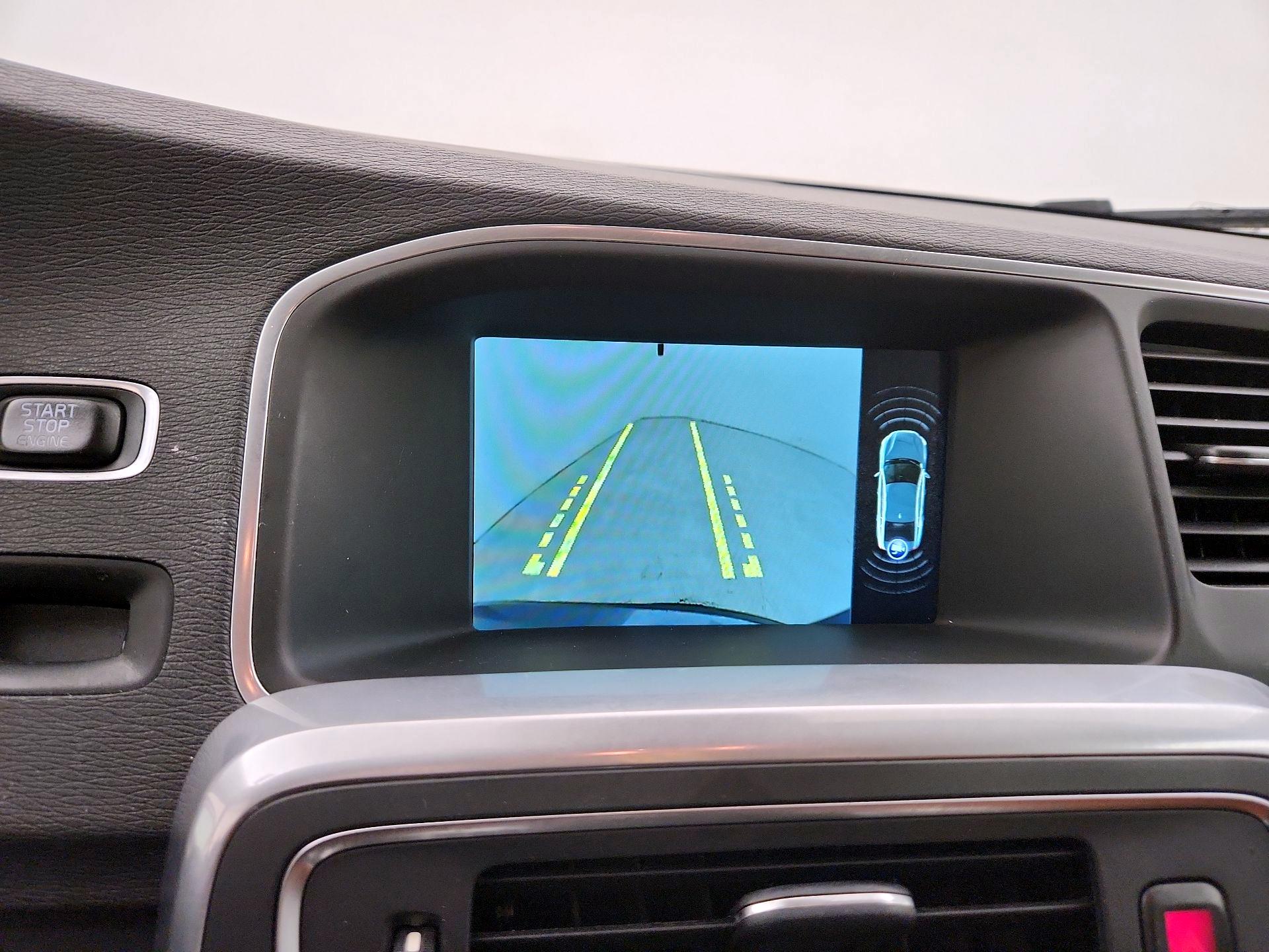 Thumbnail: 2016 Volvo S60 - 15
