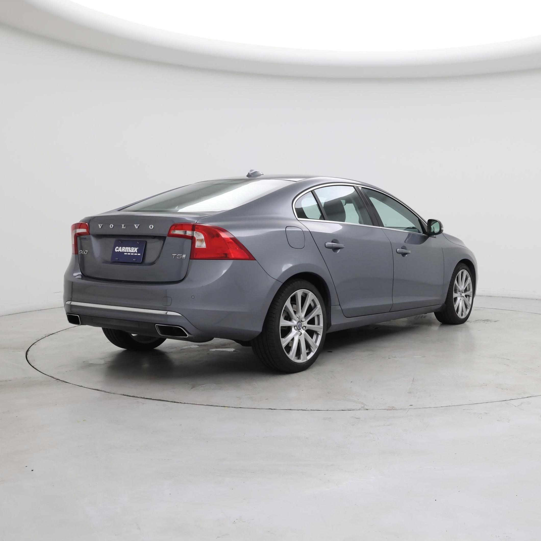 Thumbnail: 2016 Volvo S60 - 8