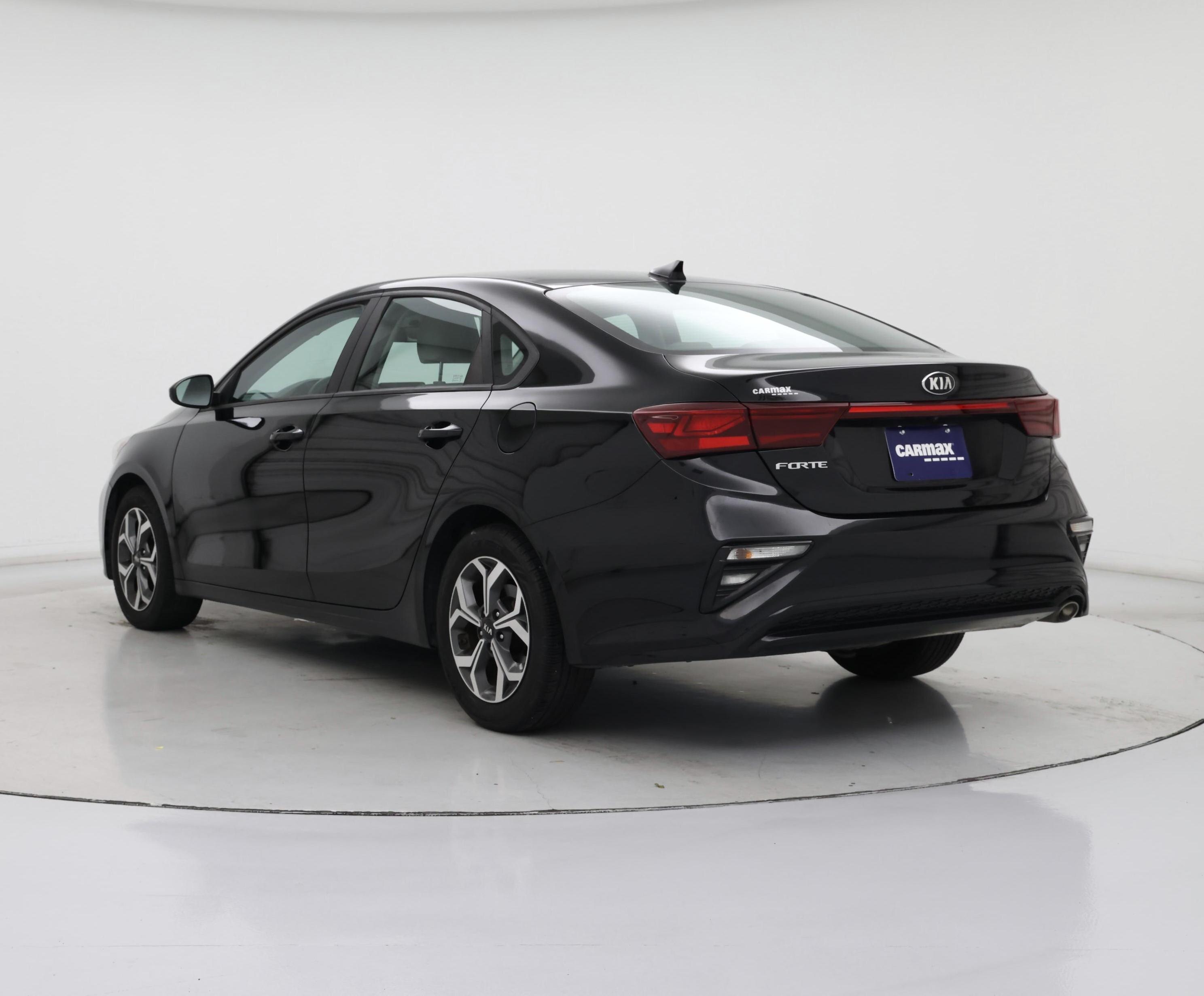 Thumbnail: 2021 Kia Forte - 2