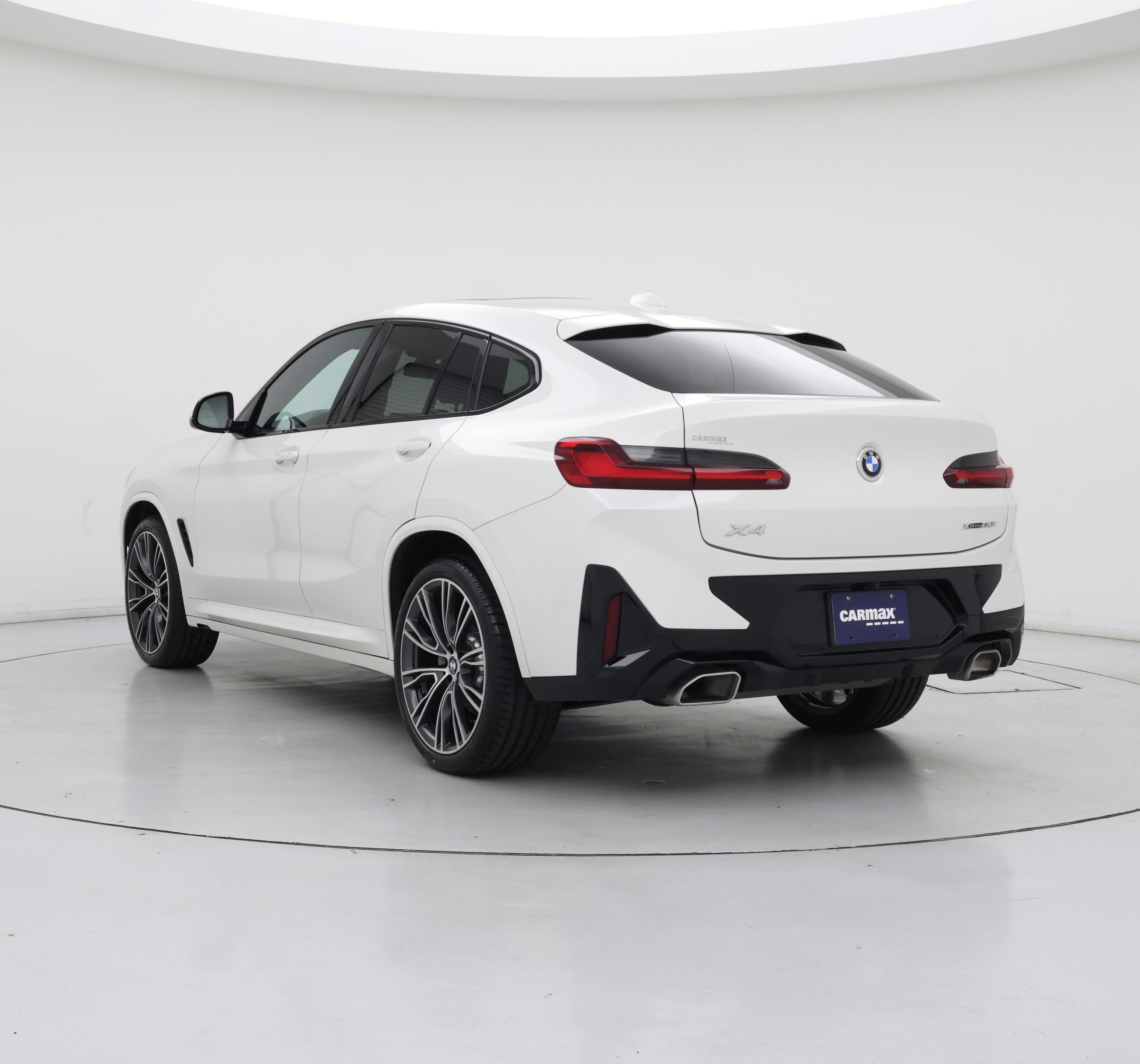 Thumbnail: 2022 BMW X4 - 2