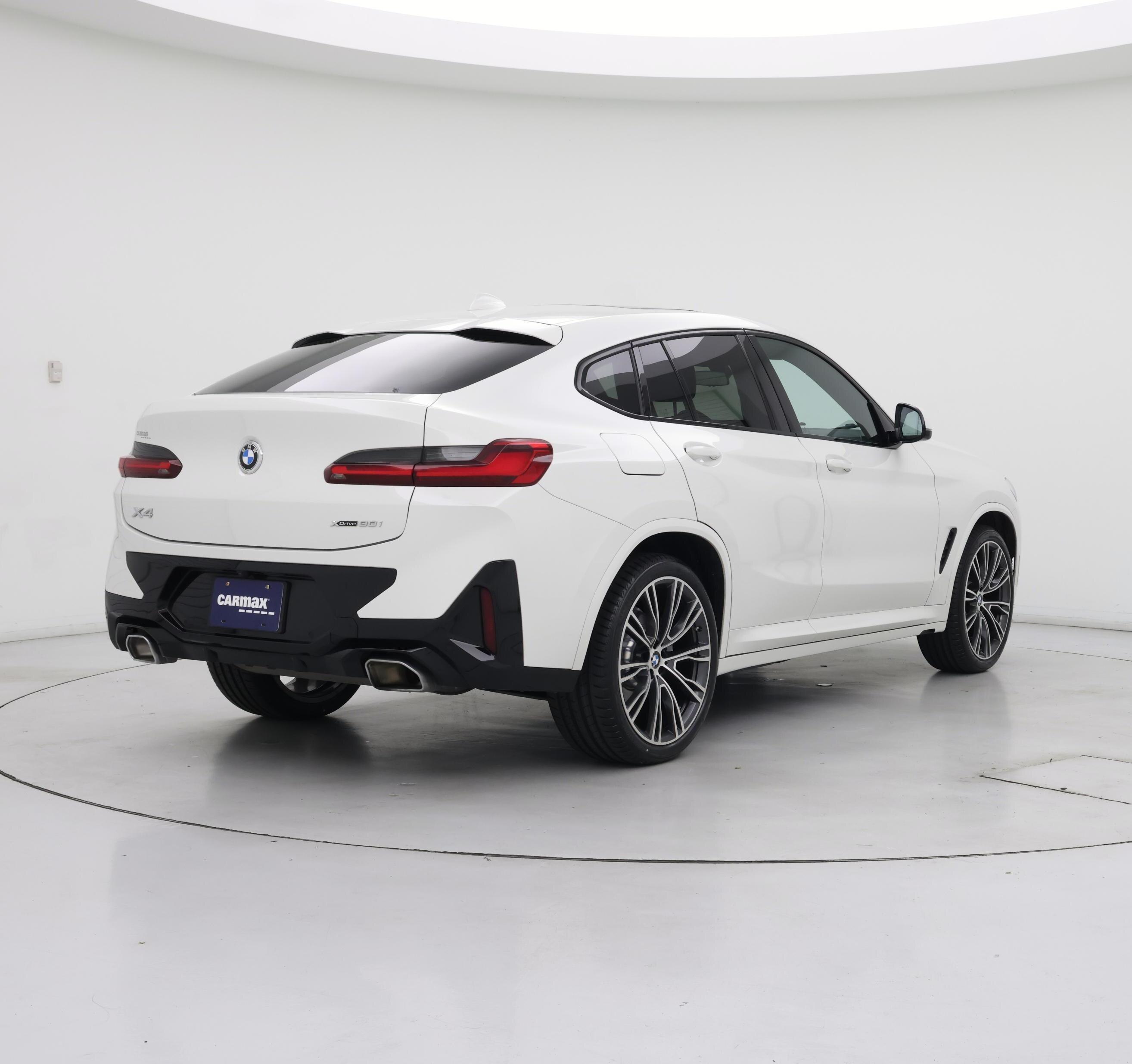 Thumbnail: 2022 BMW X4 - 8