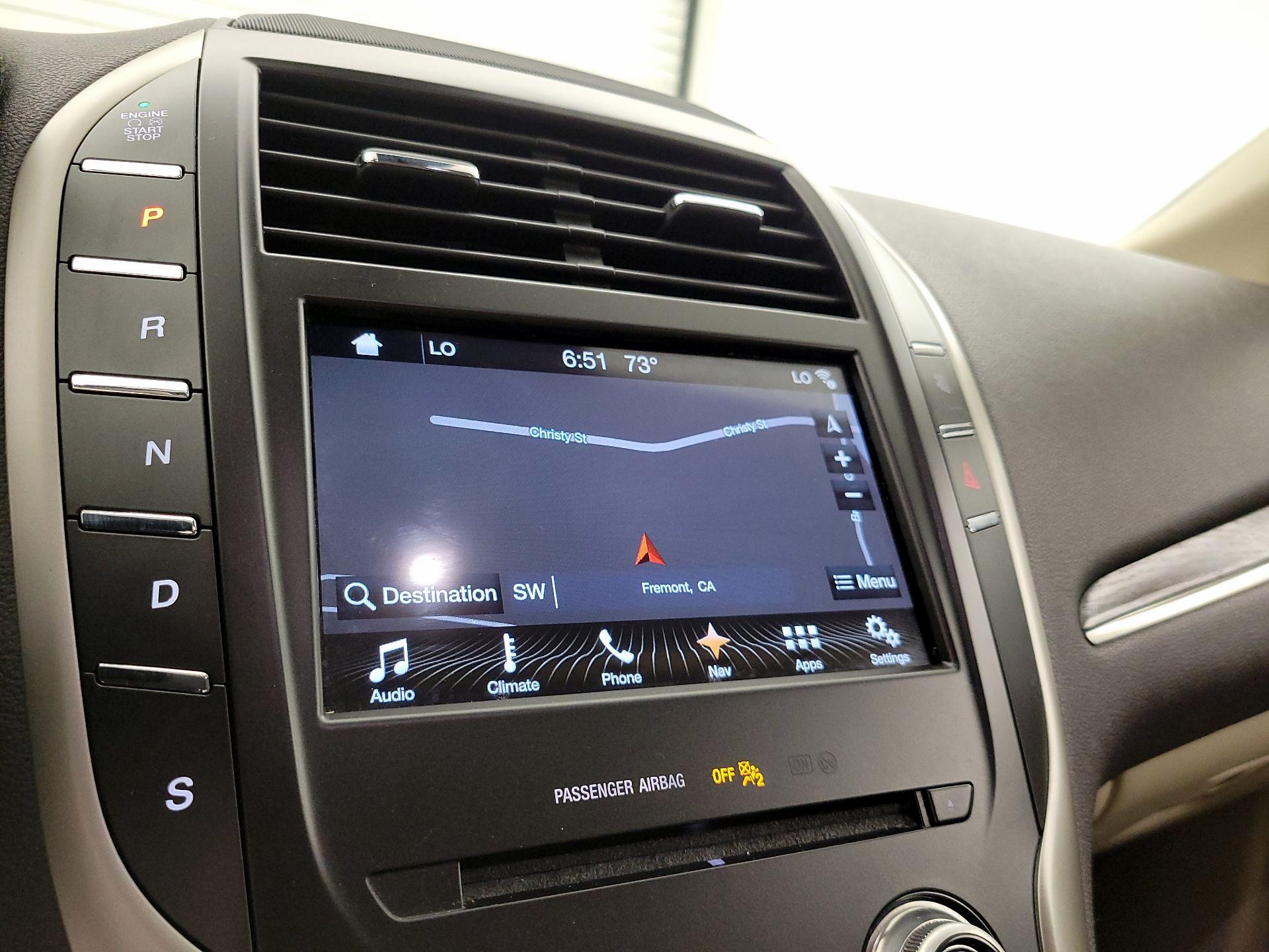 Thumbnail: 2017 Lincoln MKC - 14