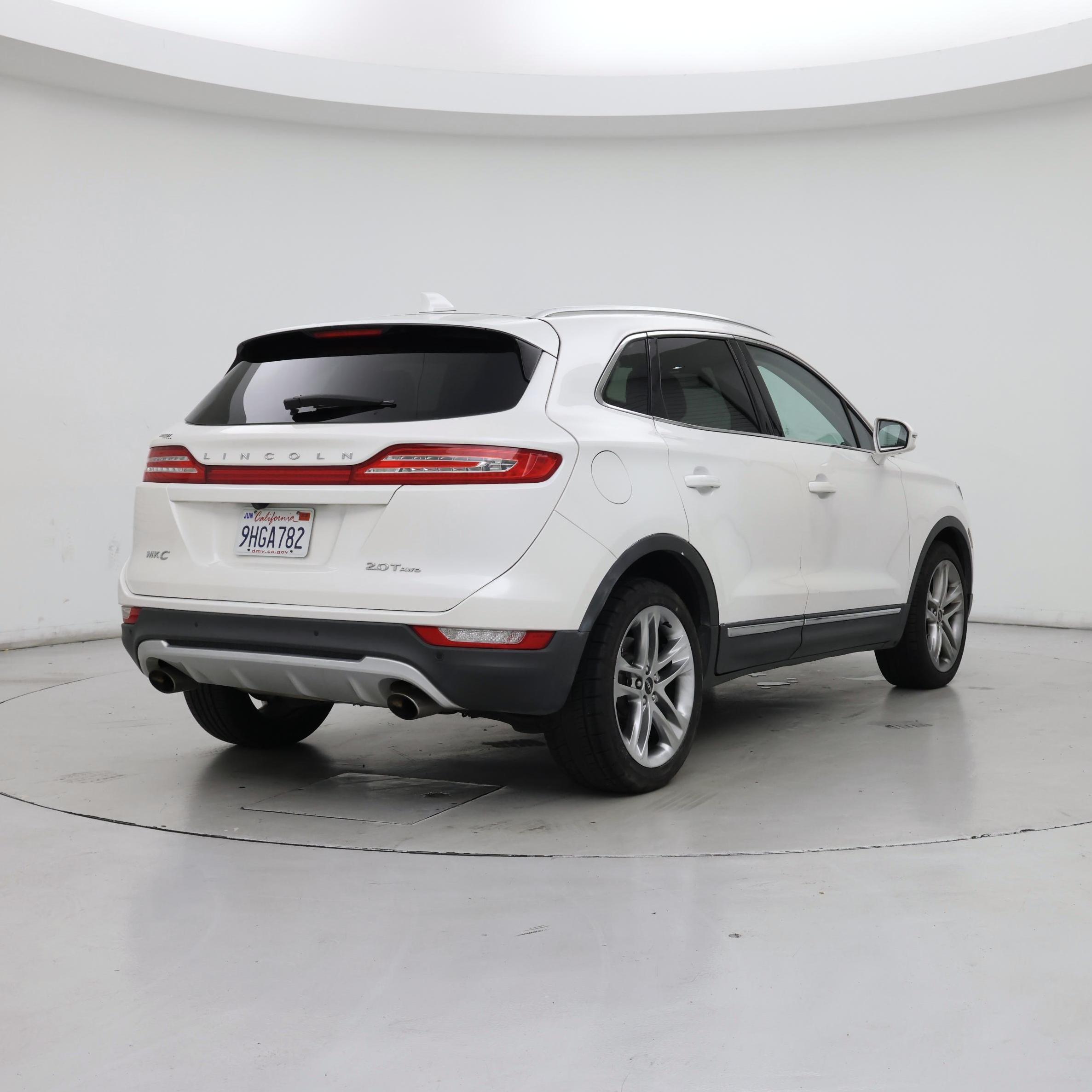 Thumbnail: 2017 Lincoln MKC - 8