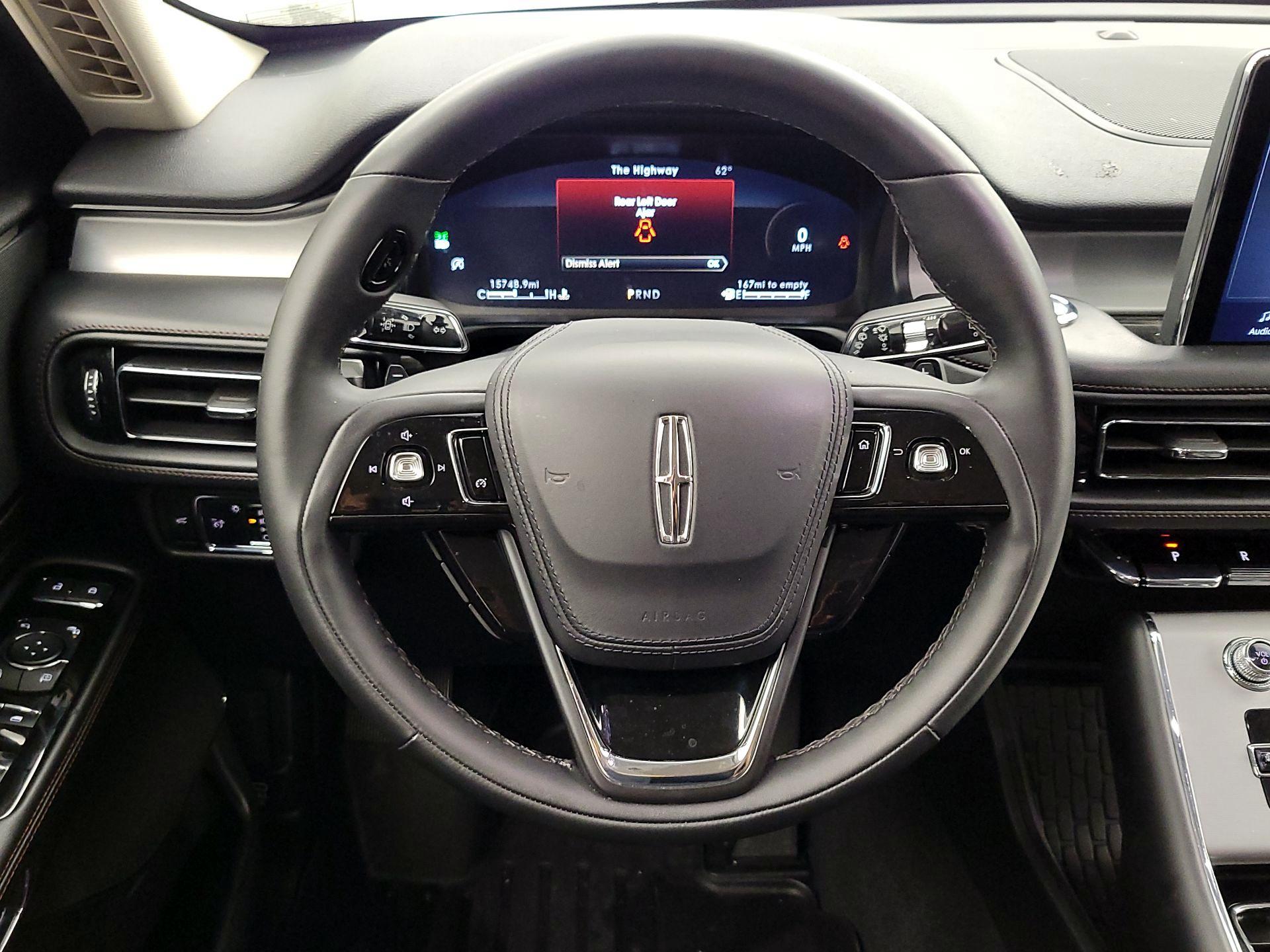 Thumbnail: 2024 Lincoln Aviator - 10