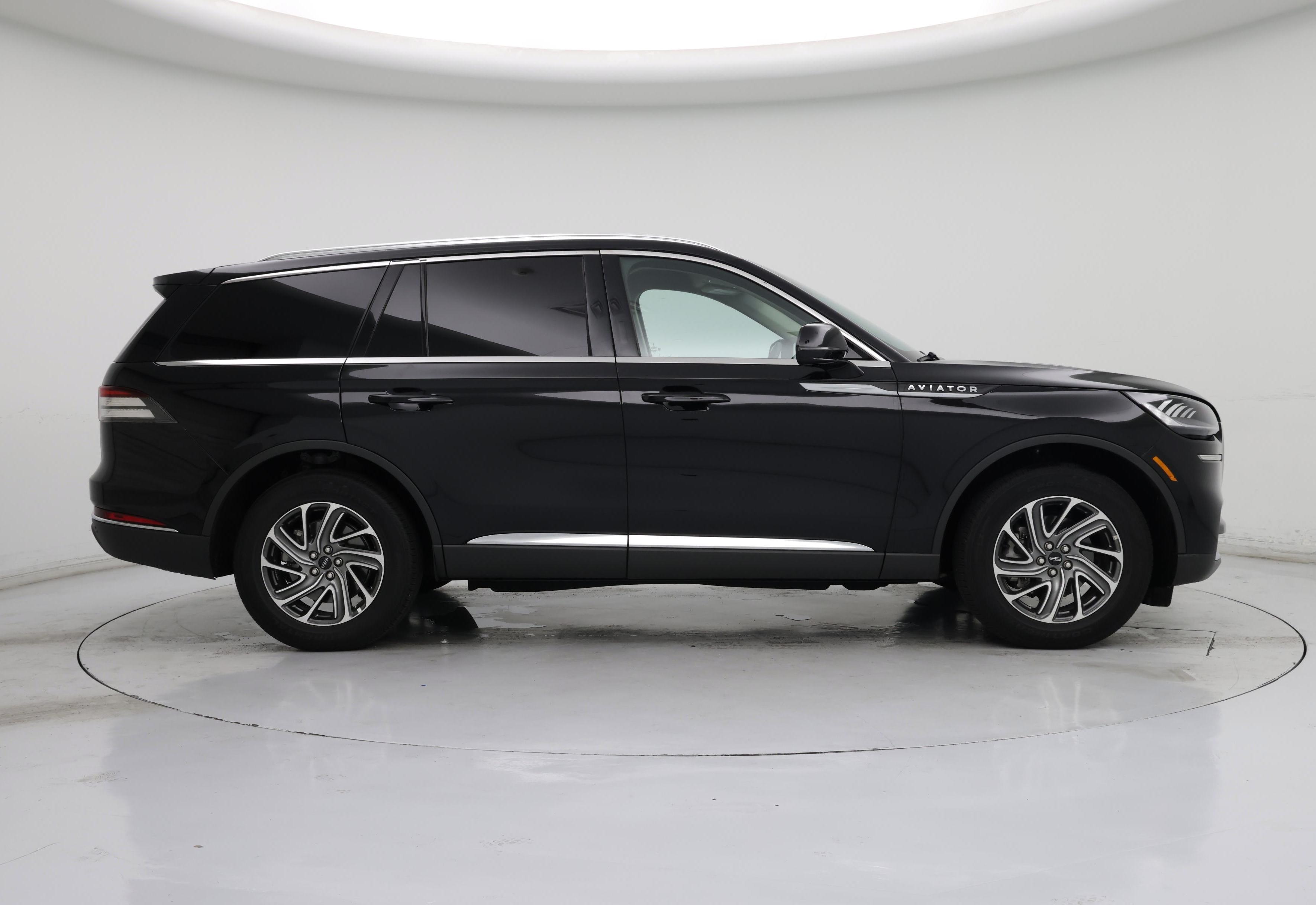 Thumbnail: 2024 Lincoln Aviator - 7