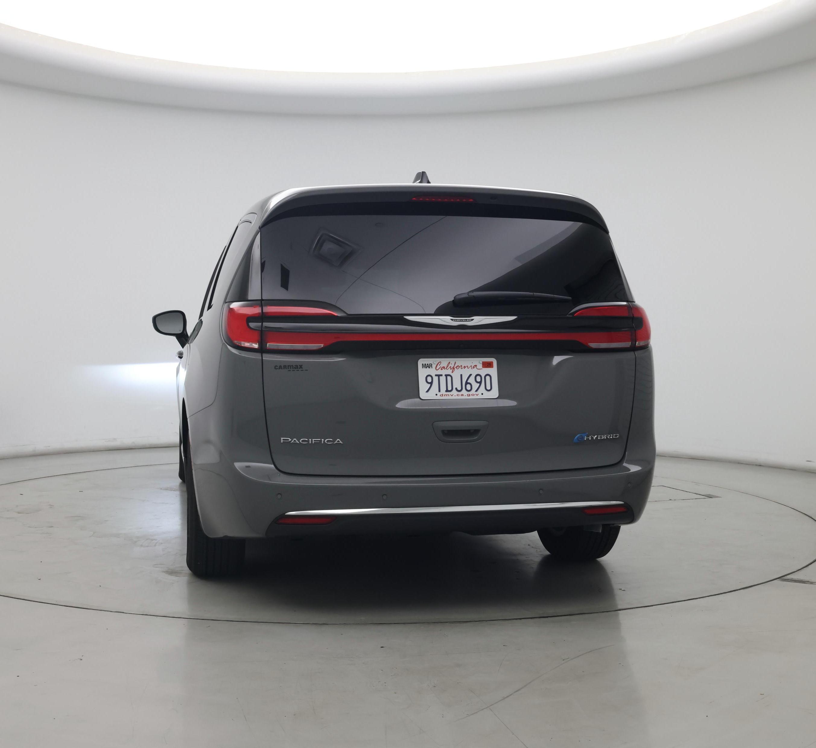 Thumbnail: 2025 Chrysler Pacifica - 6