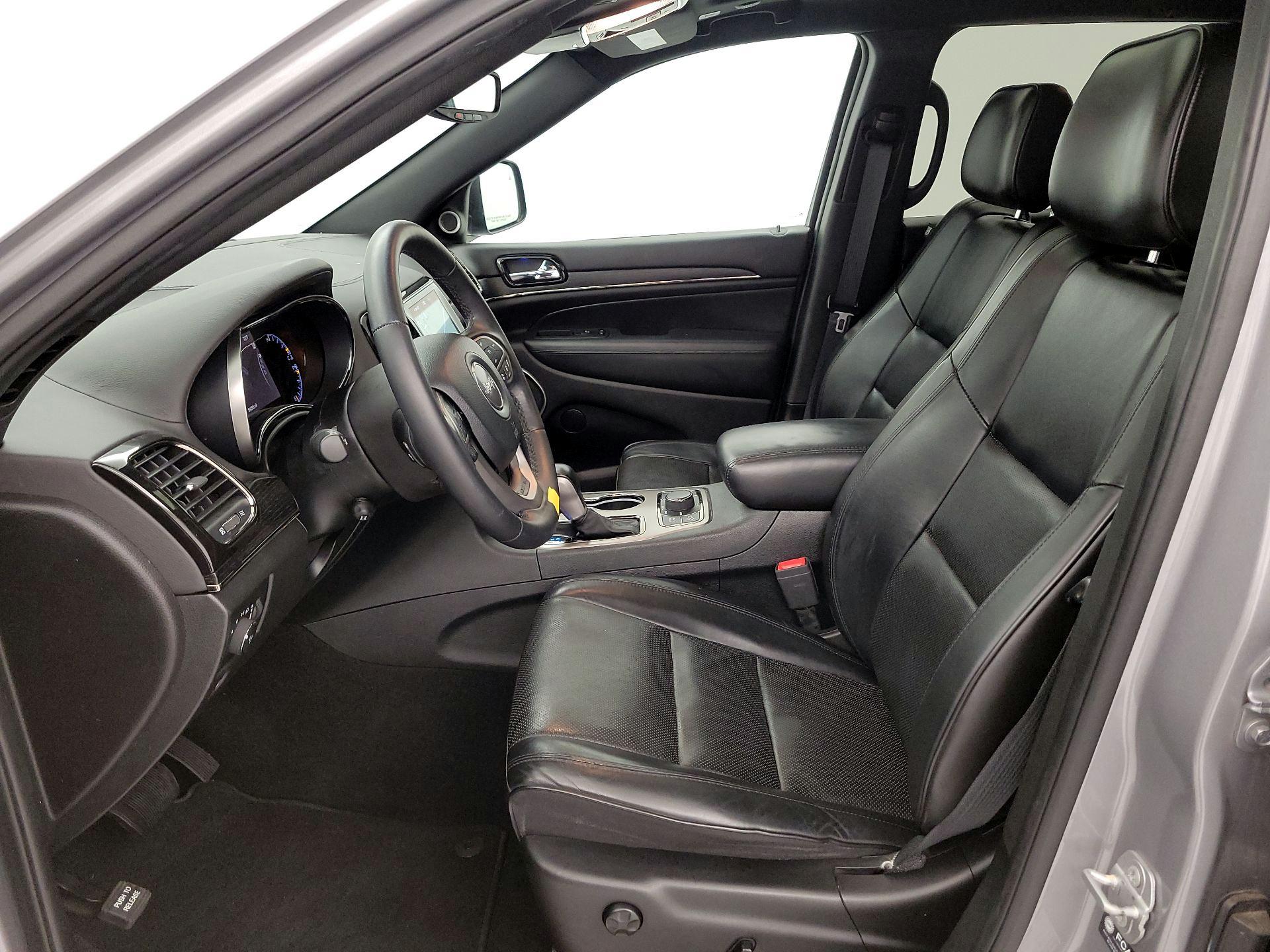 Thumbnail: 2021 Jeep Grand Cherokee - 11