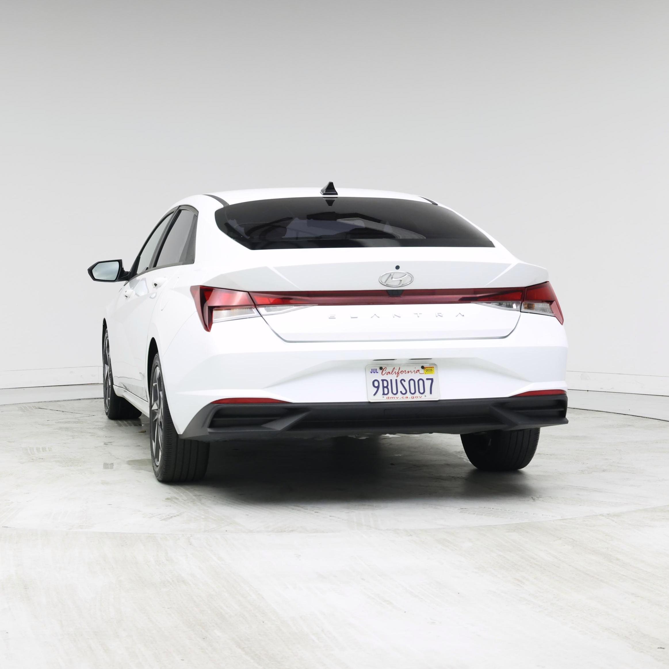 Thumbnail: 2023 Hyundai Elantra - 6