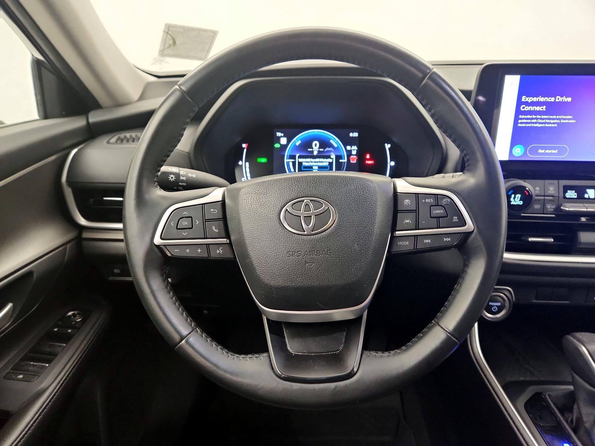 Thumbnail: 2024 Toyota Highlander - 10