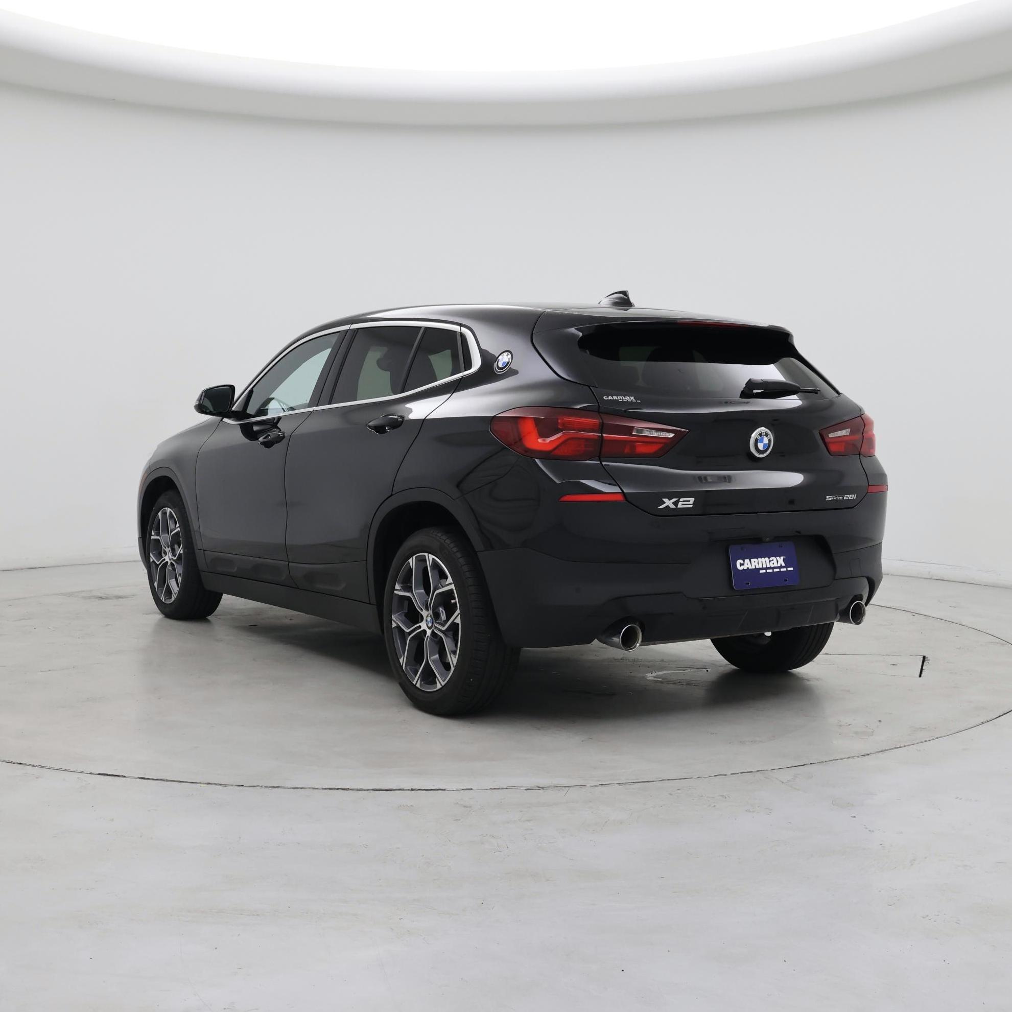 Thumbnail: 2023 BMW X2 - 2