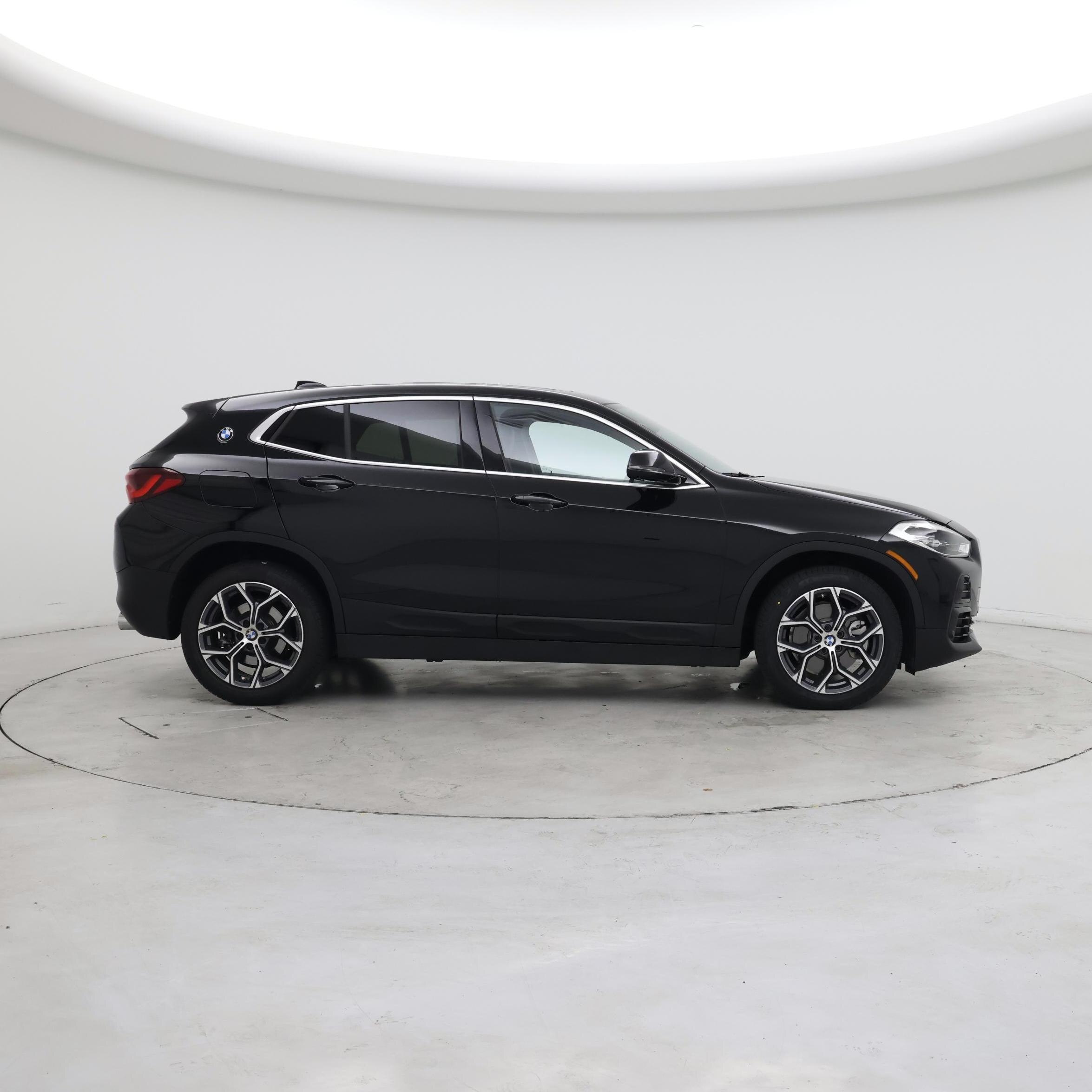 Thumbnail: 2023 BMW X2 - 7