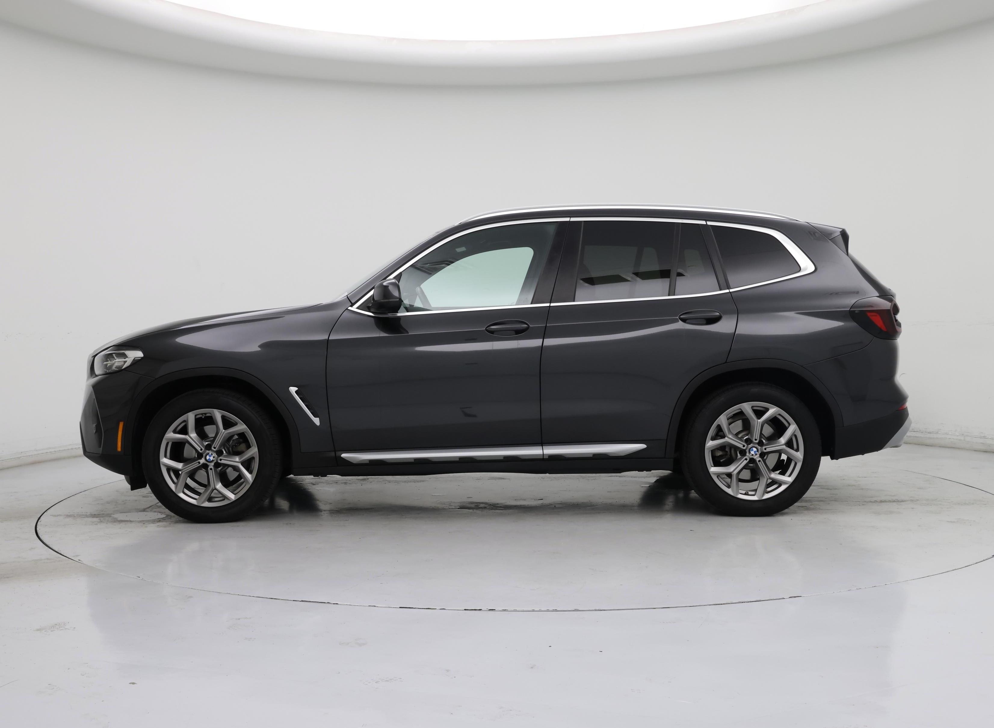 Thumbnail: 2022 BMW X3 - 3