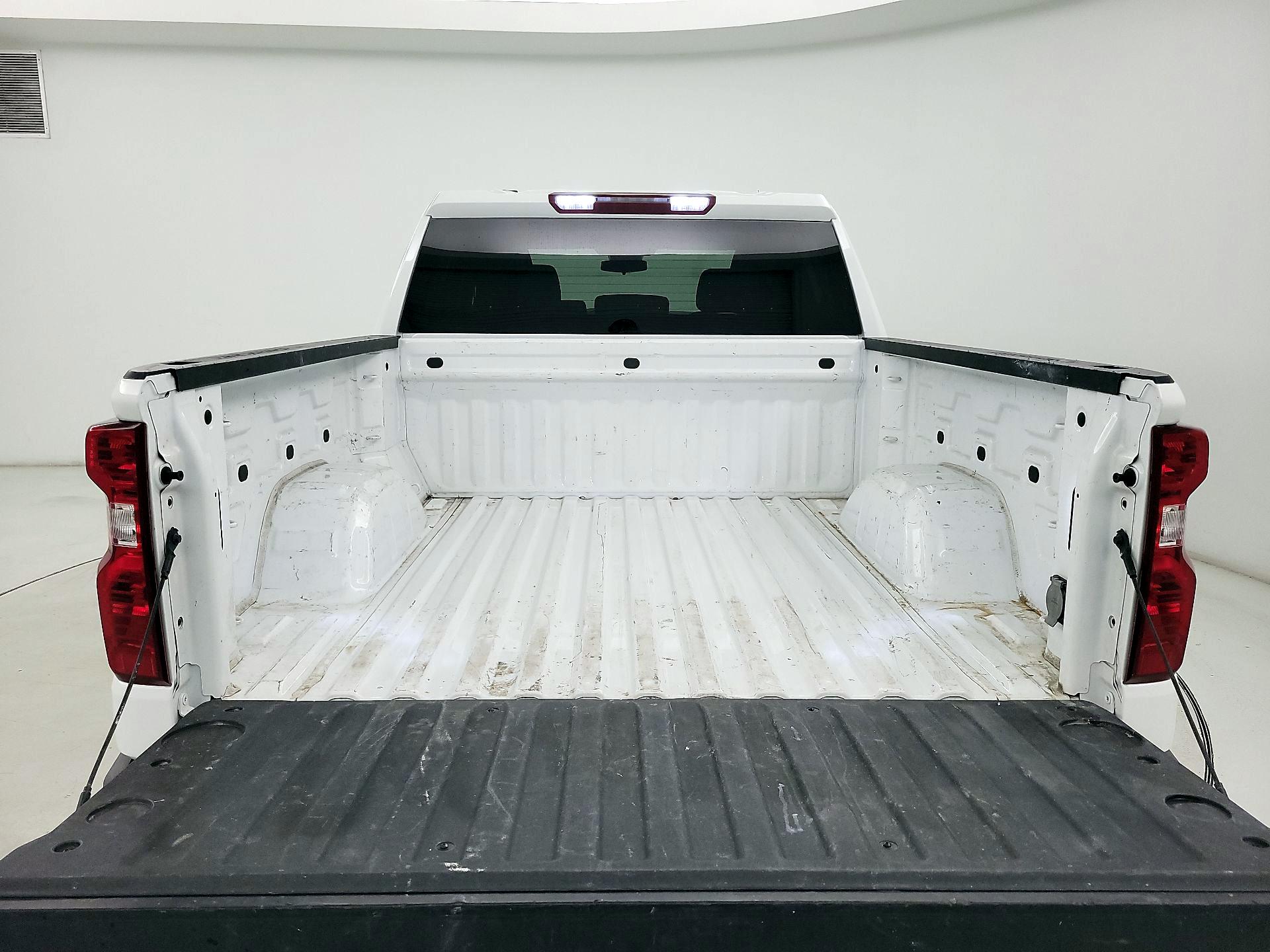 Thumbnail: 2023 Chevrolet Silverado 1500 - 20