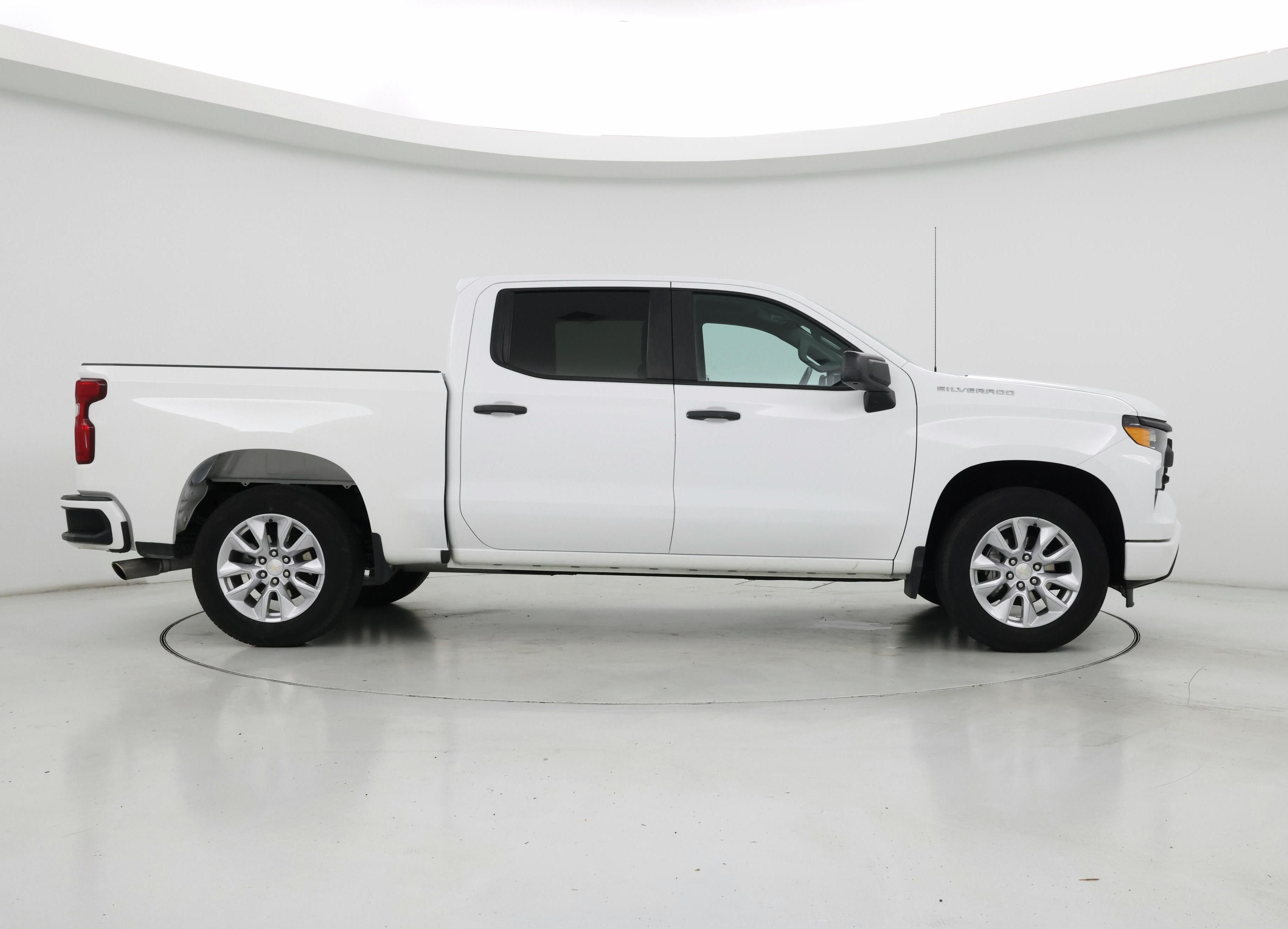 Thumbnail: 2023 Chevrolet Silverado 1500 - 7