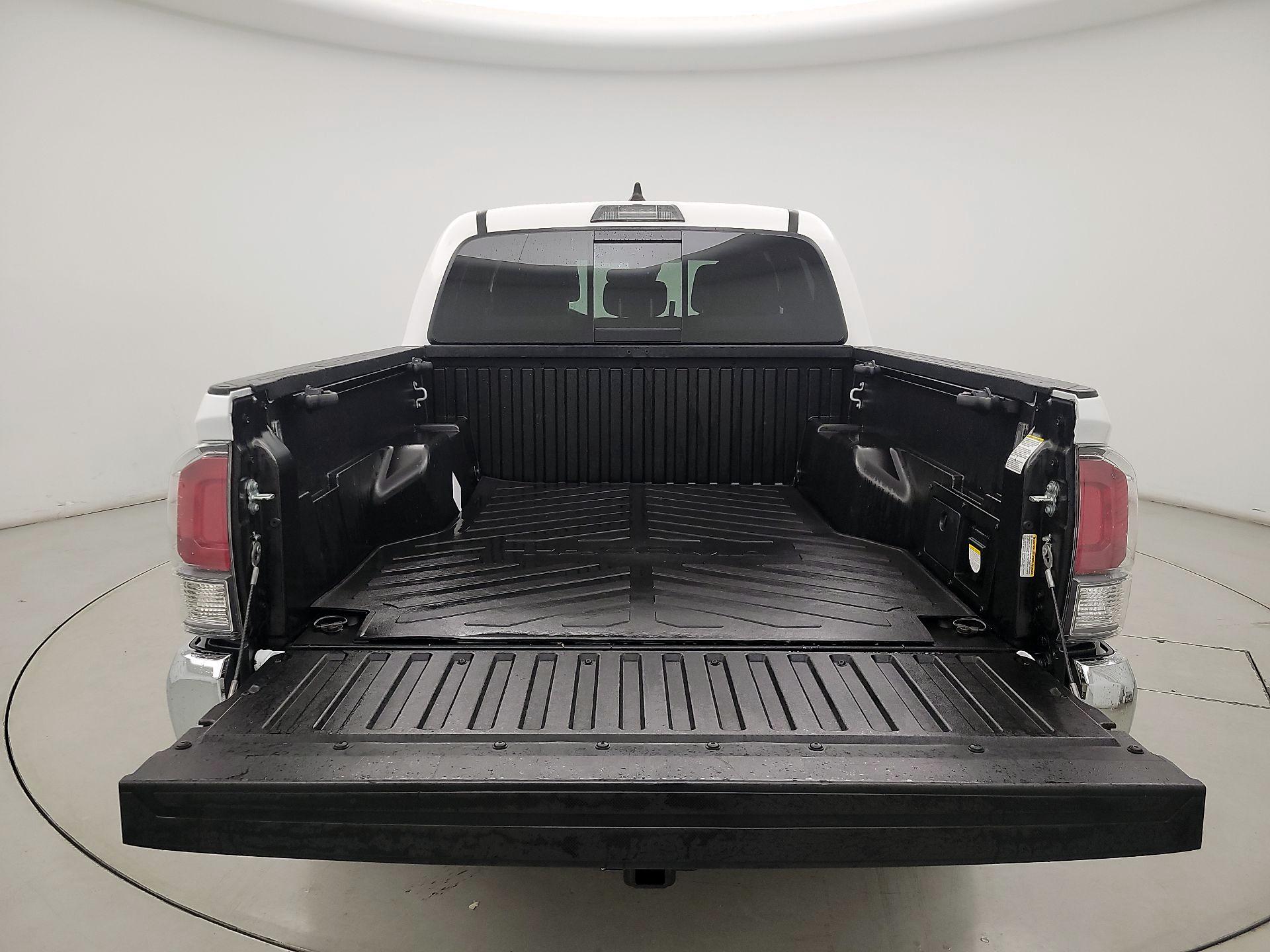 Thumbnail: 2023 Toyota Tacoma - 20