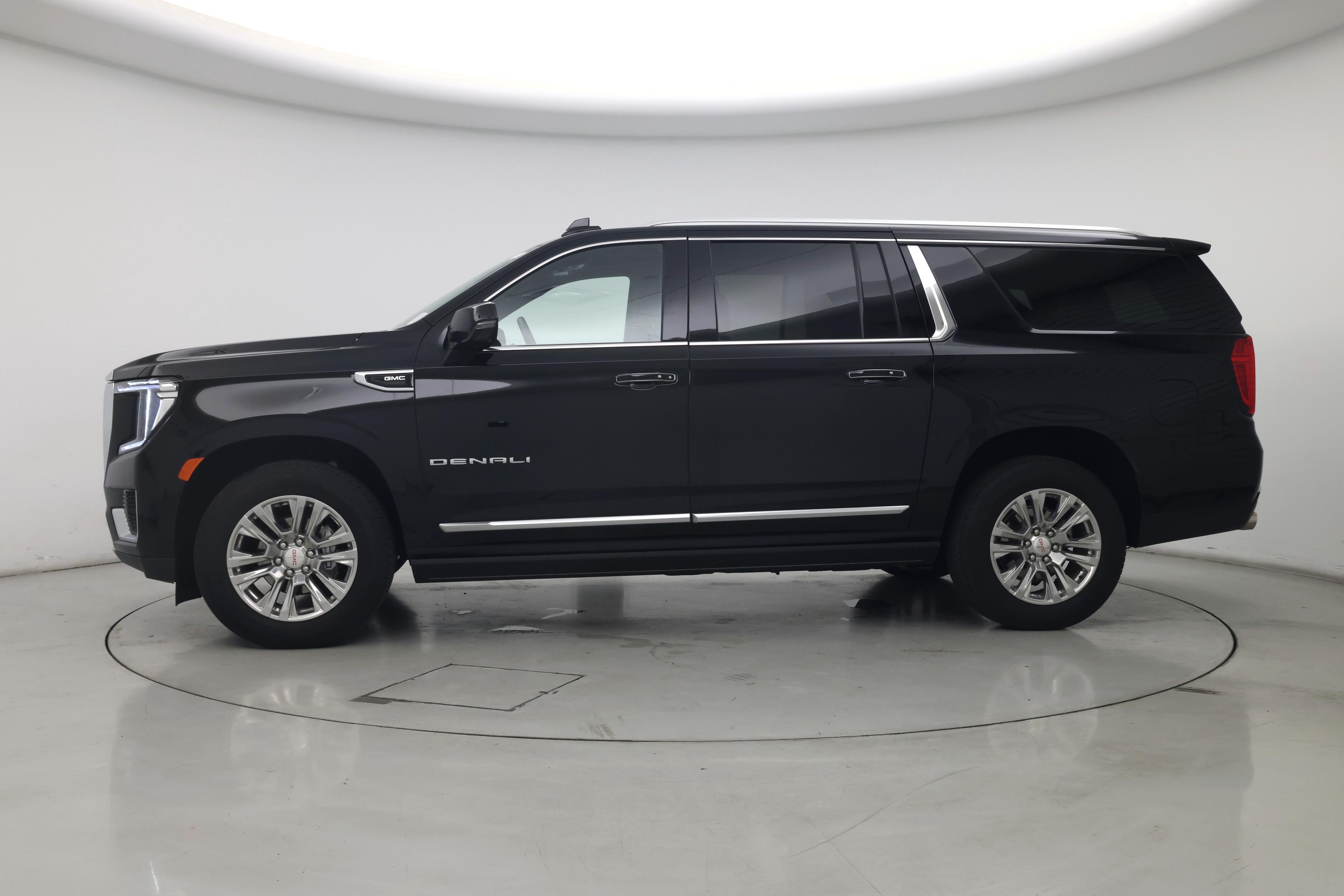 Thumbnail: 2023 GMC Yukon - 3