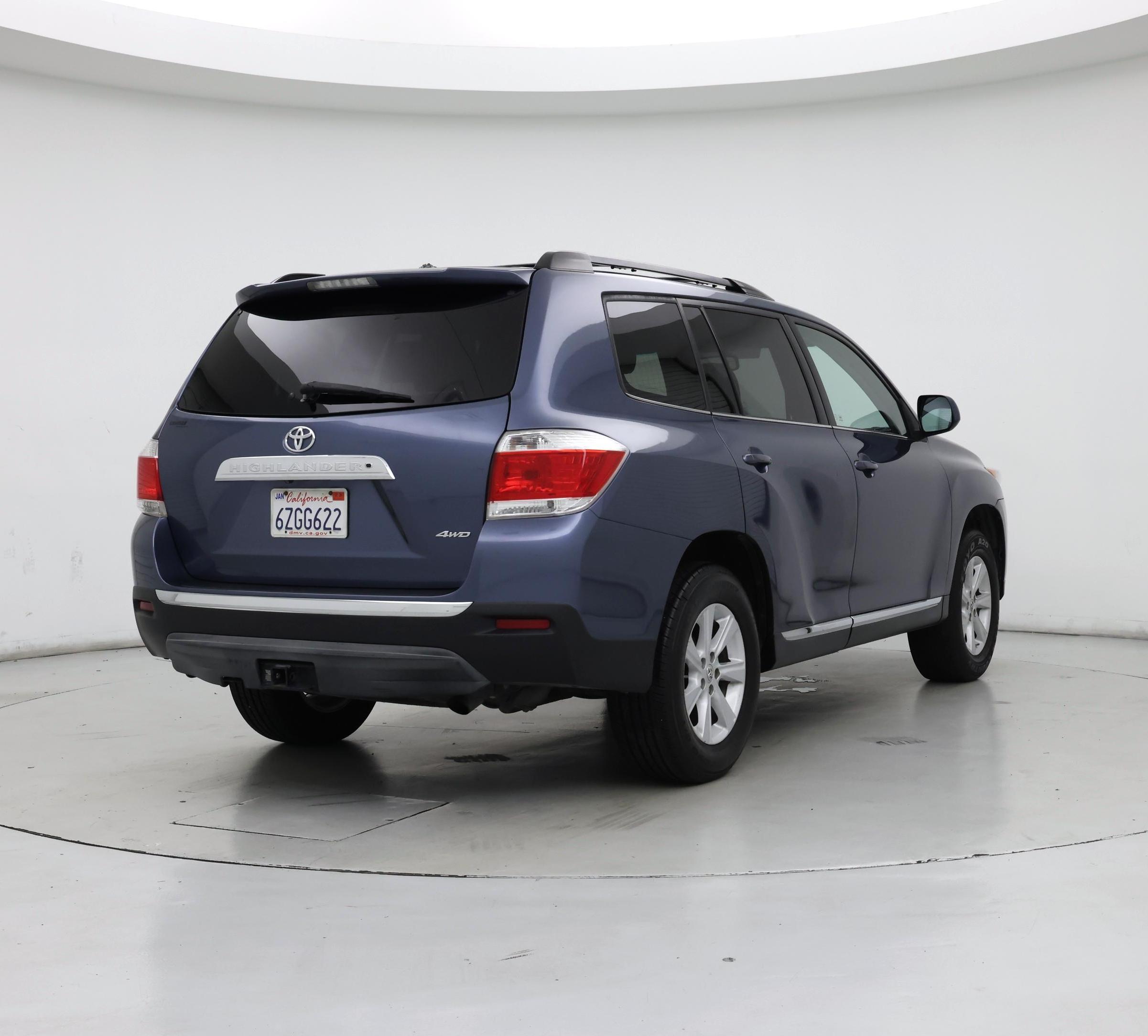 Thumbnail: 2013 Toyota Highlander - 8