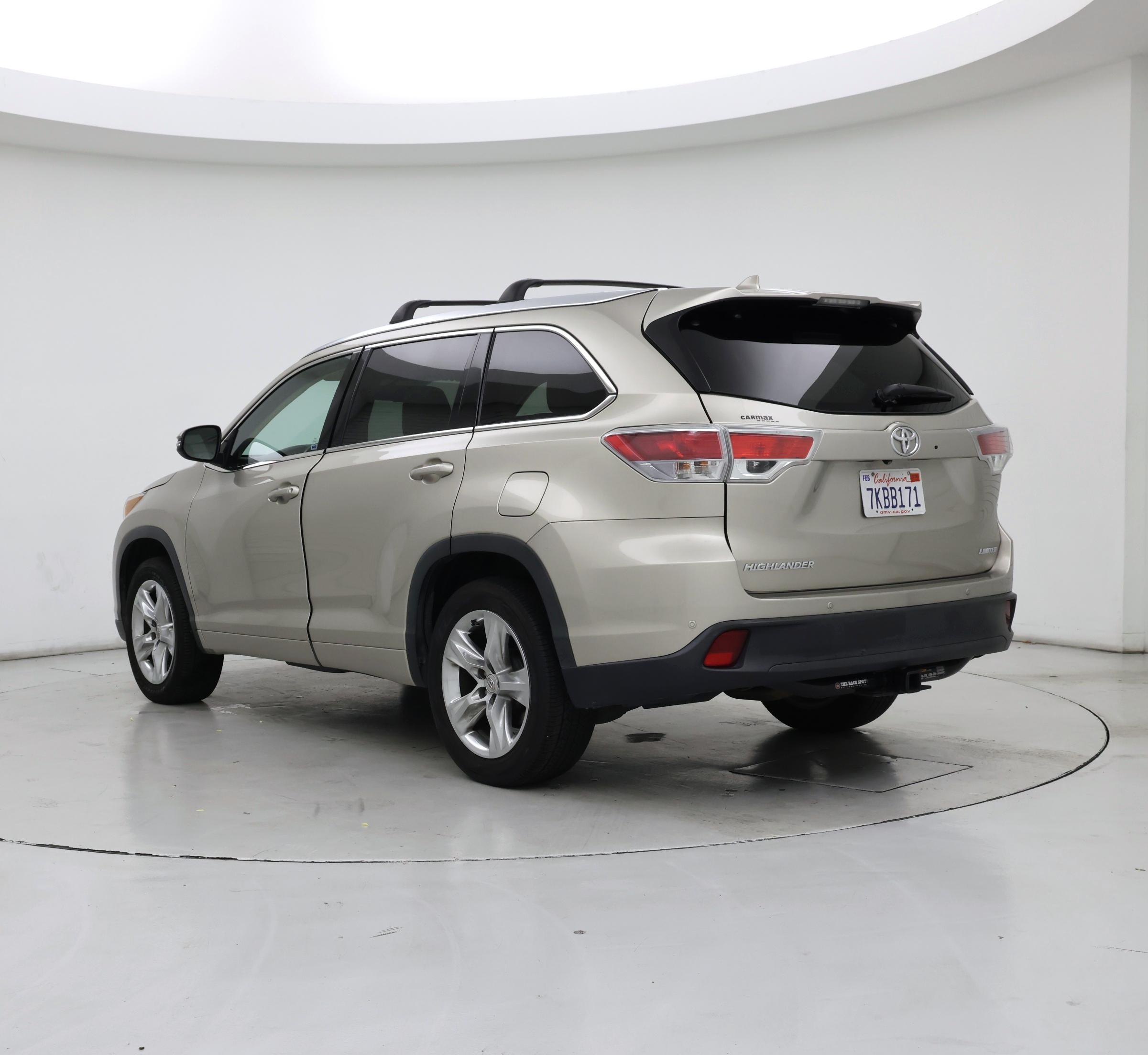 Thumbnail: 2015 Toyota Highlander - 2