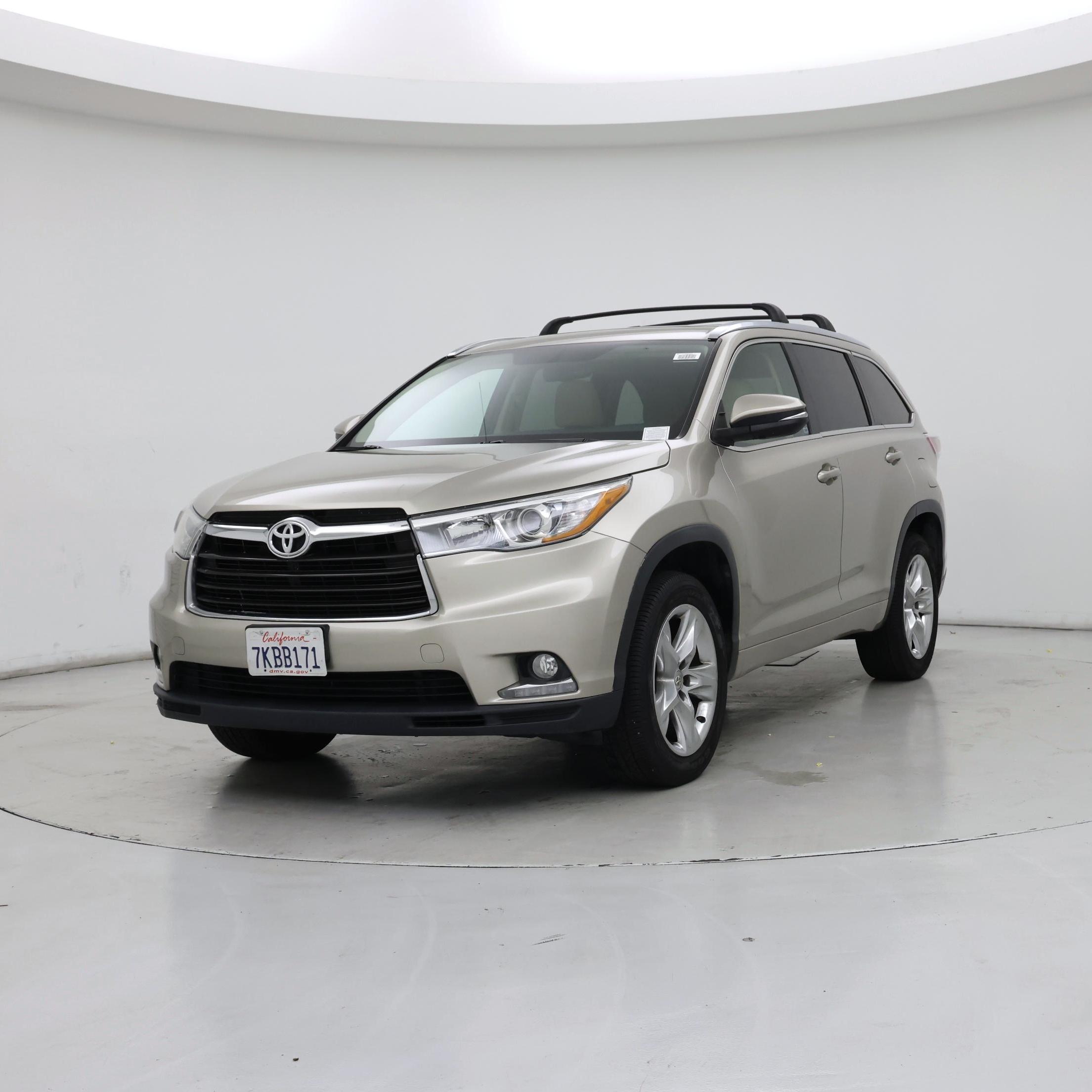 Thumbnail: 2015 Toyota Highlander - 4
