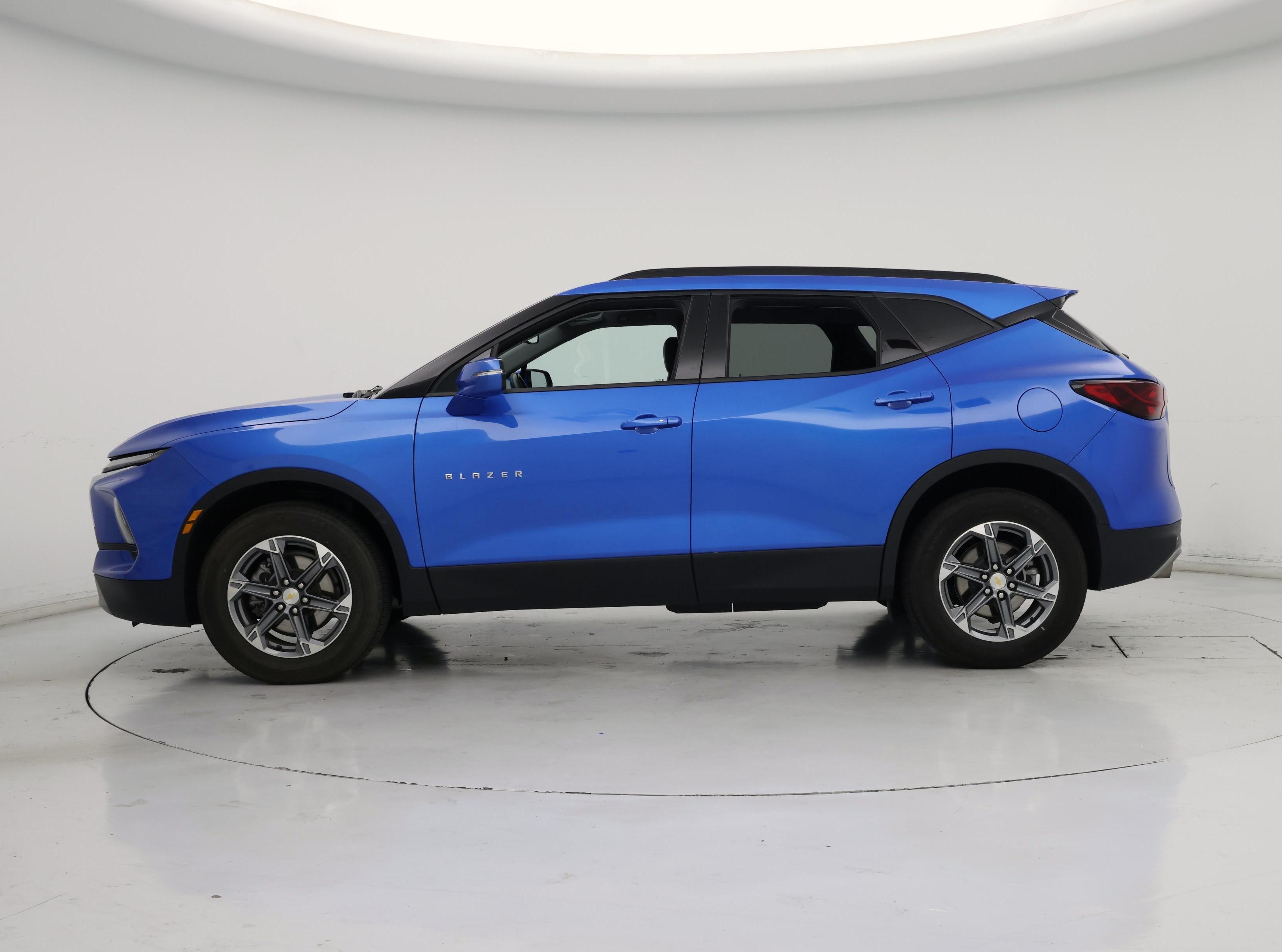 Thumbnail: 2024 Chevrolet Blazer - 3