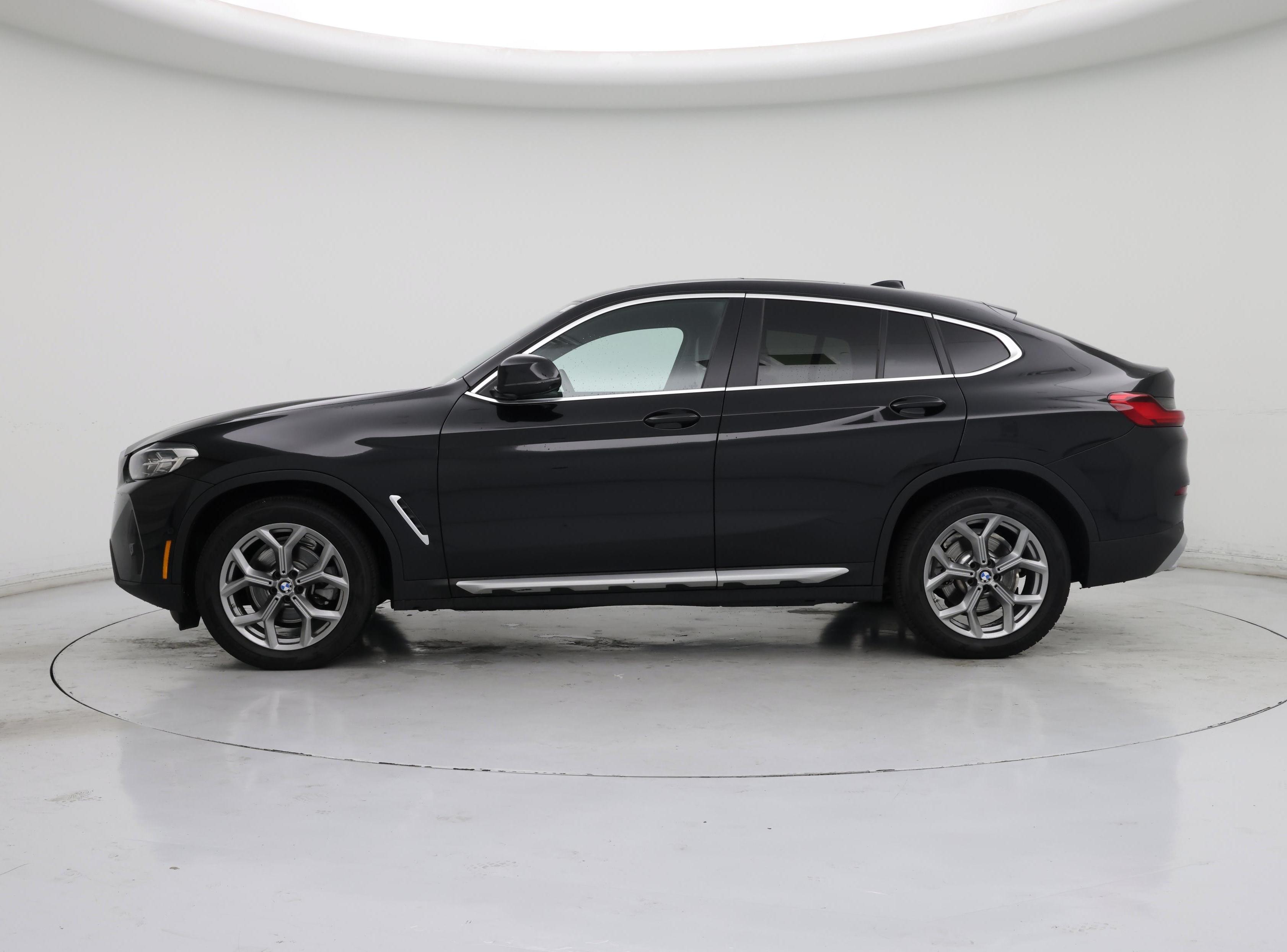 Thumbnail: 2024 BMW X4 - 3