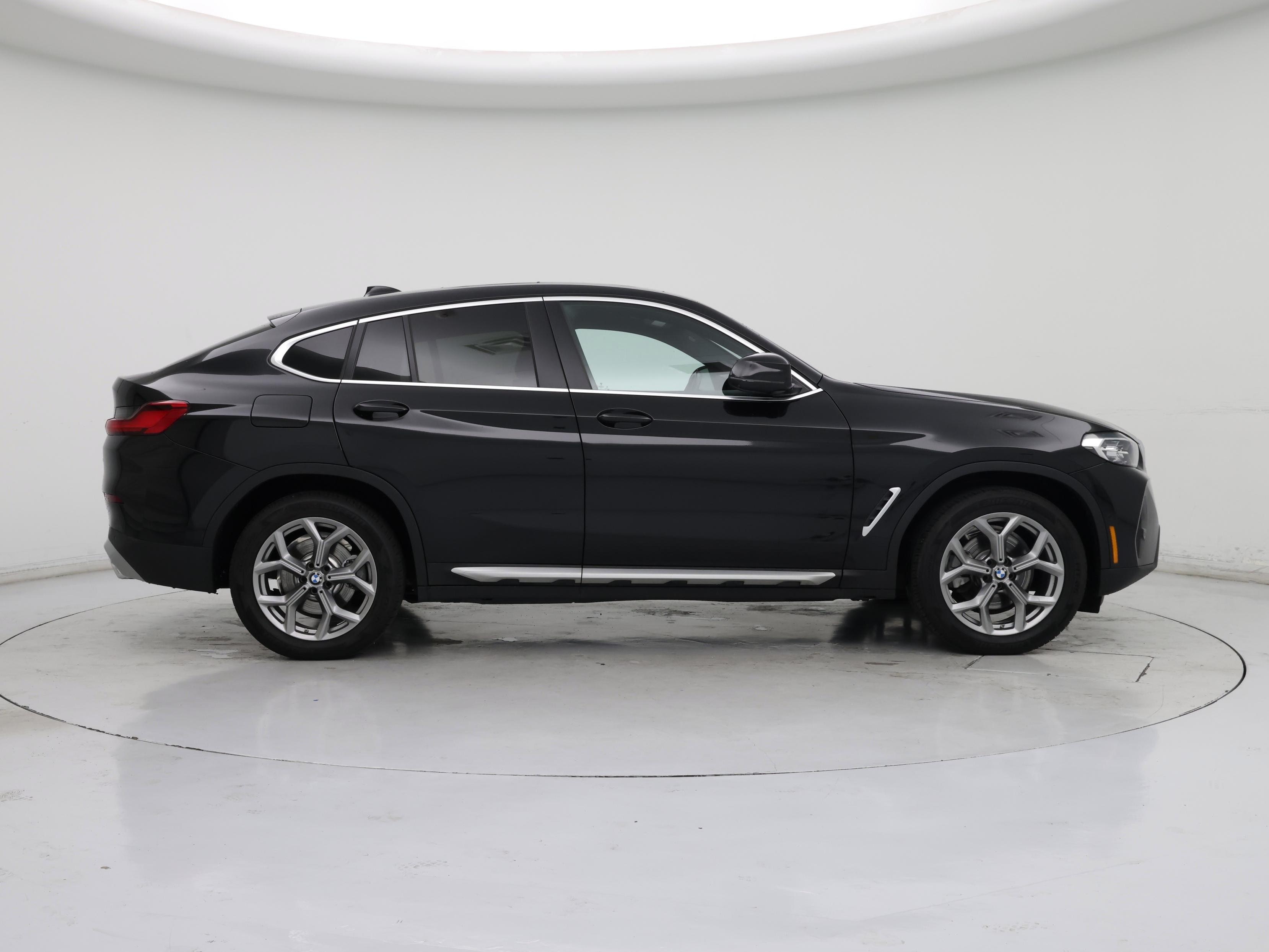 Thumbnail: 2024 BMW X4 - 7
