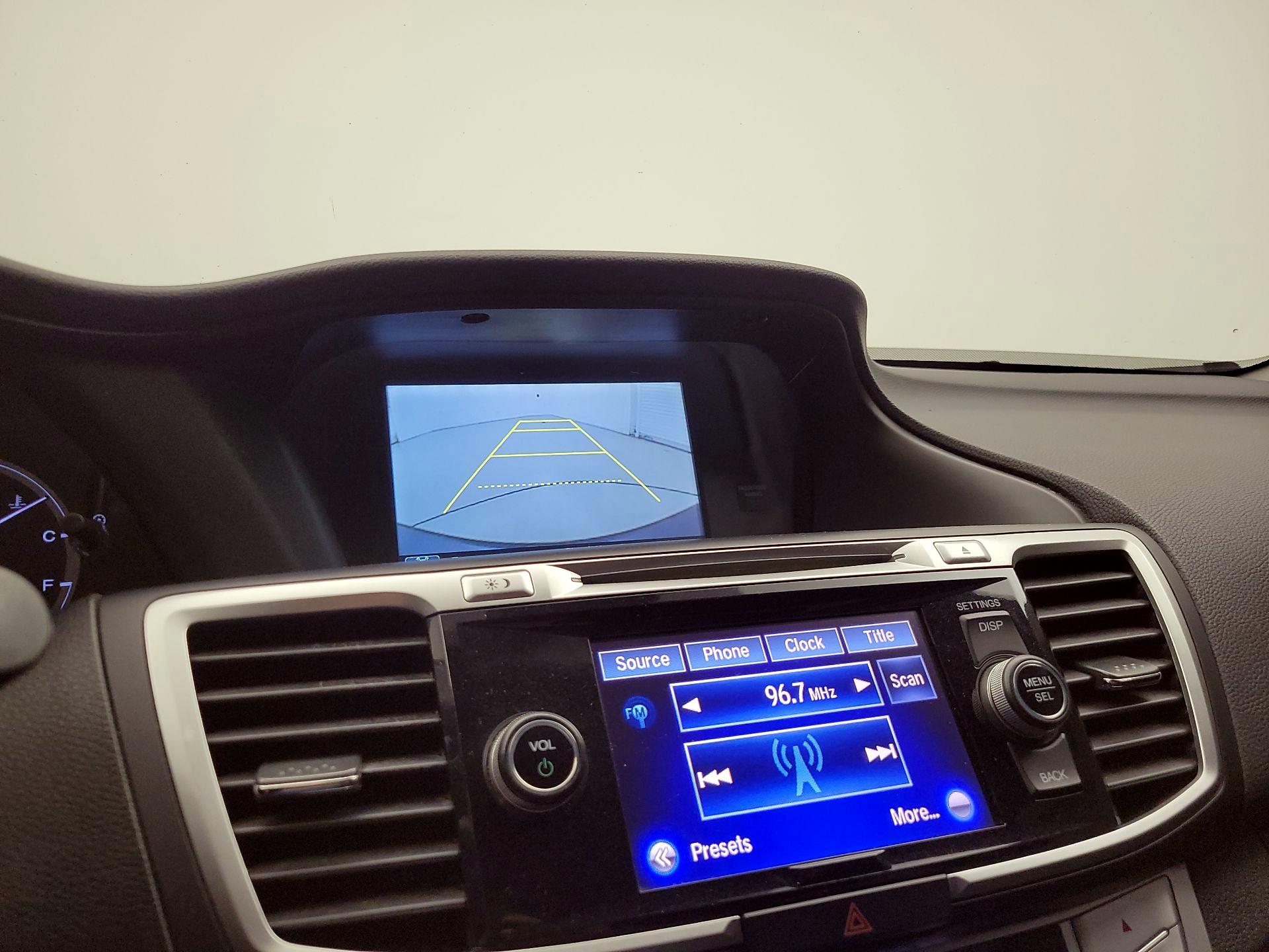 Thumbnail: 2015 Honda Accord - 14