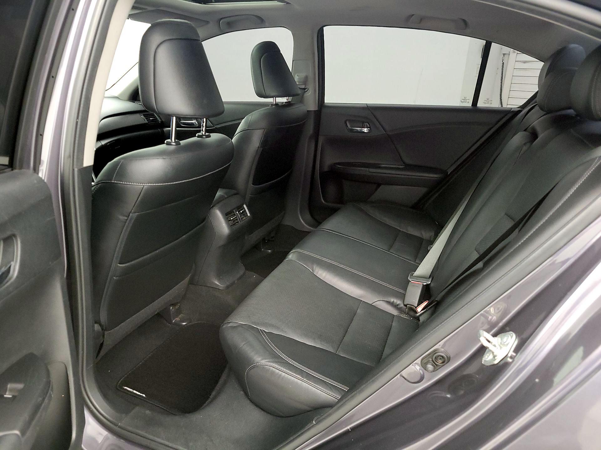 Thumbnail: 2015 Honda Accord - 20