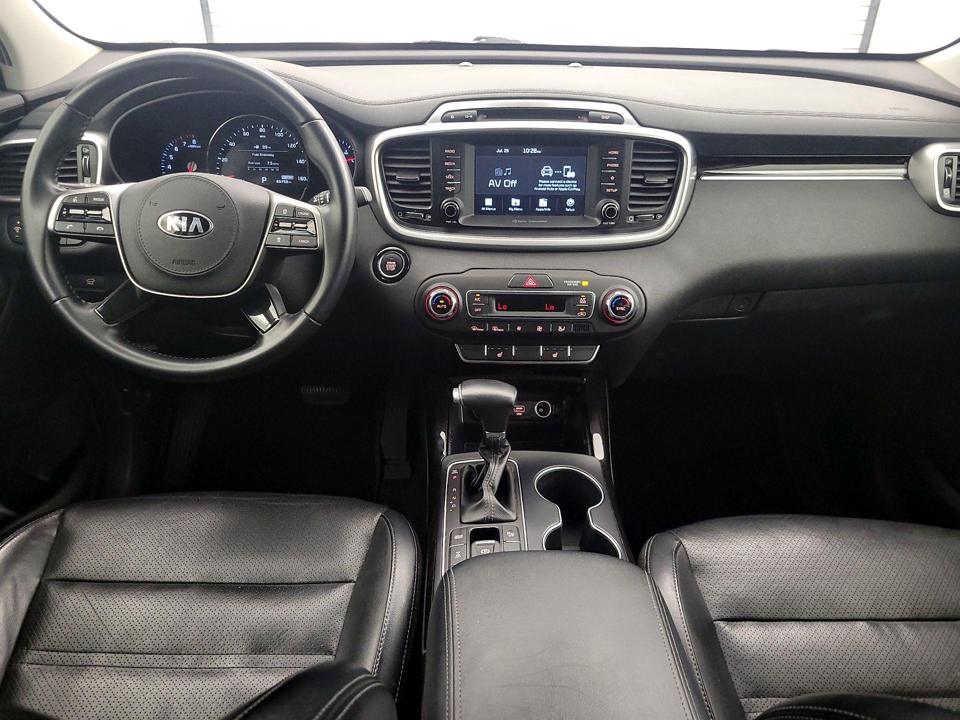 Thumbnail: 2019 Kia Sorento - 9