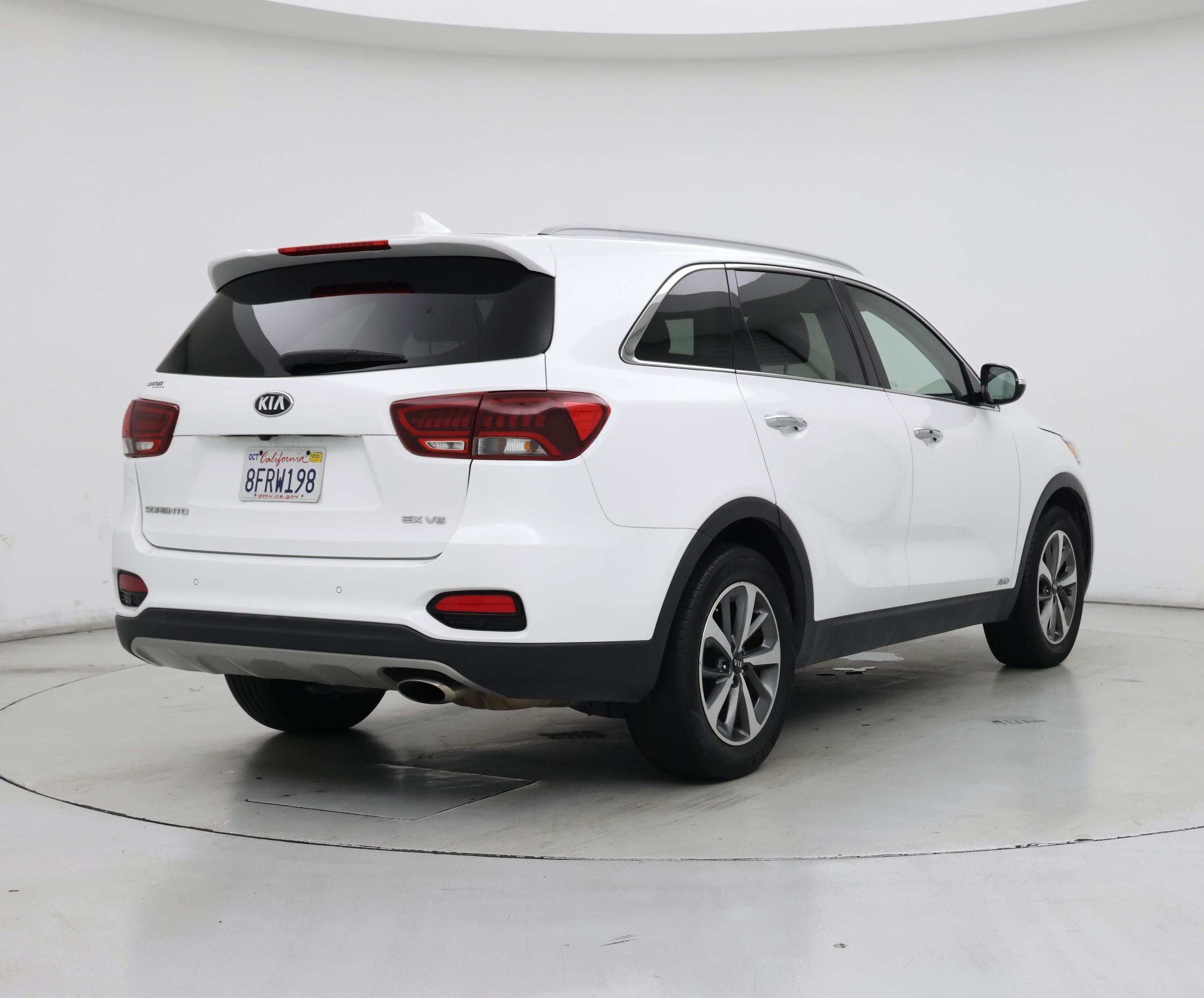 Thumbnail: 2019 Kia Sorento - 8
