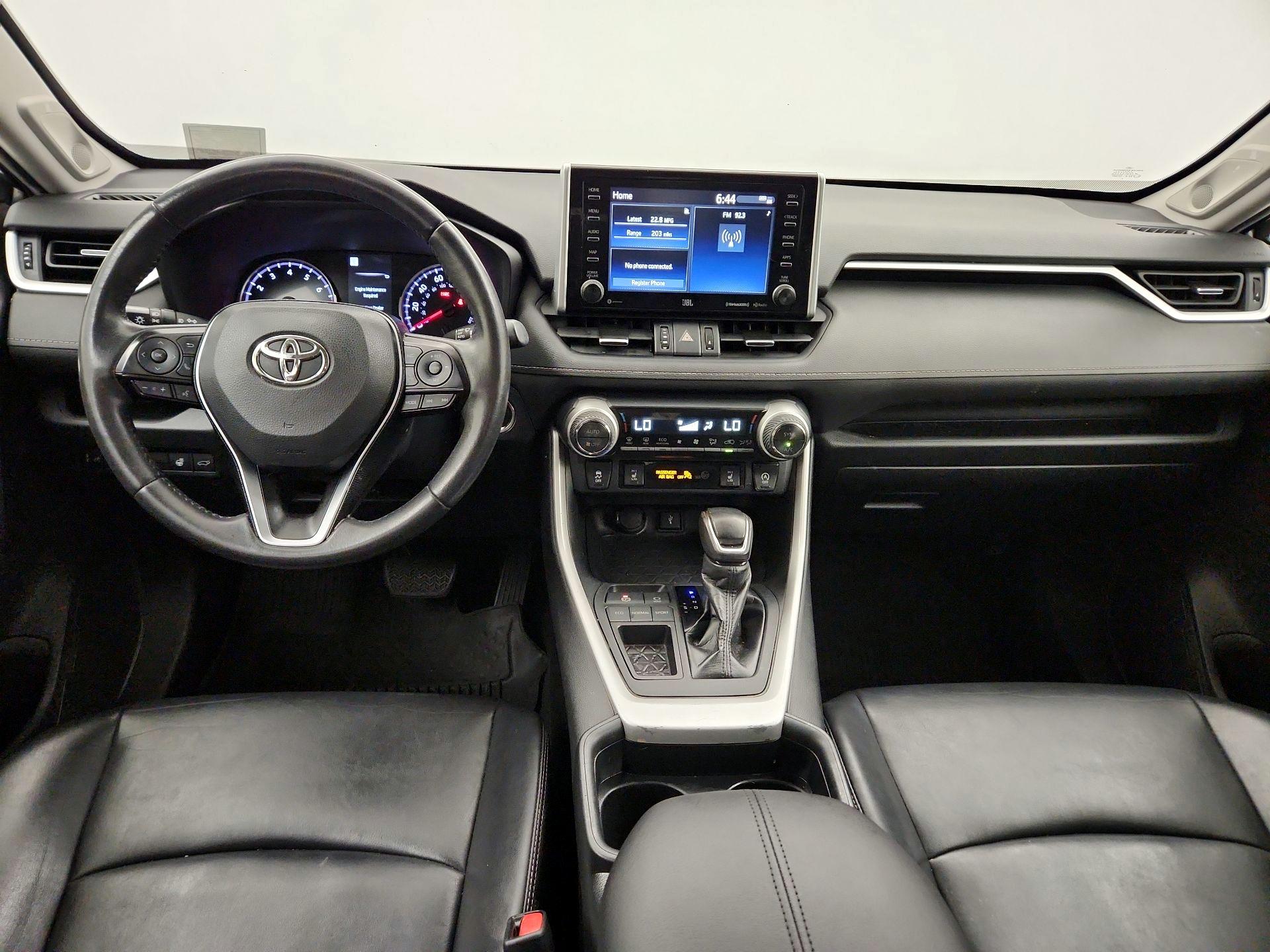 Thumbnail: 2020 Toyota RAV4 - 9