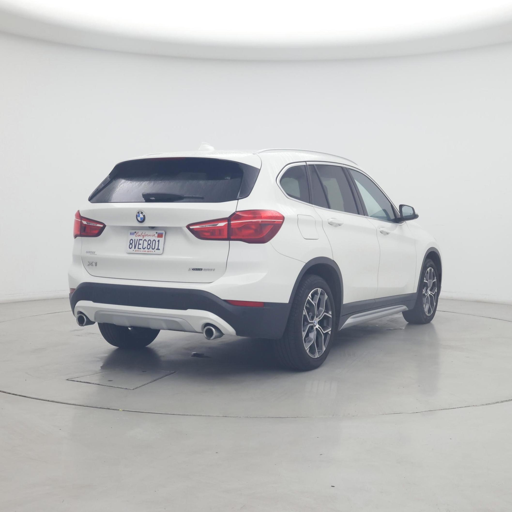 Thumbnail: 2020 BMW X1 - 8