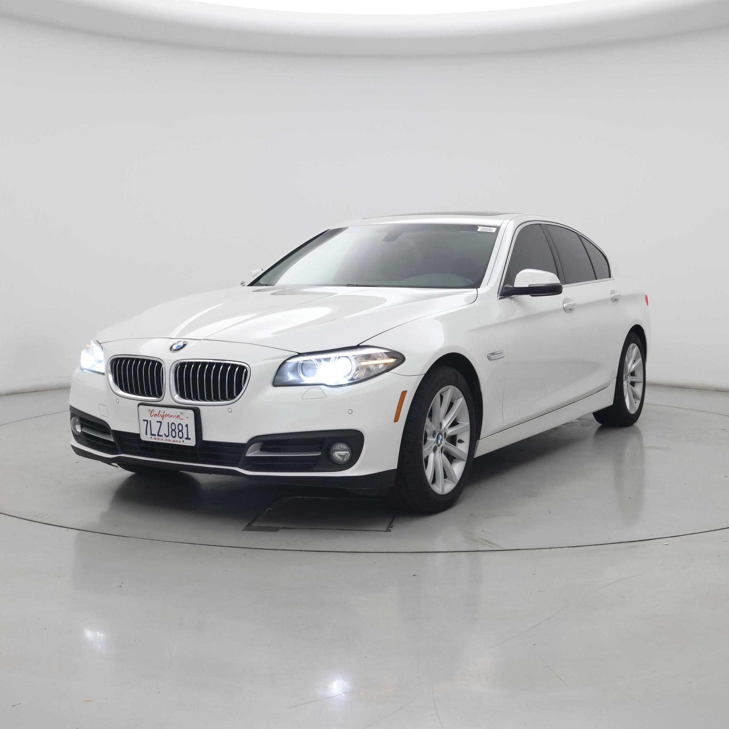 Thumbnail: 2015 BMW 5 Series - 4