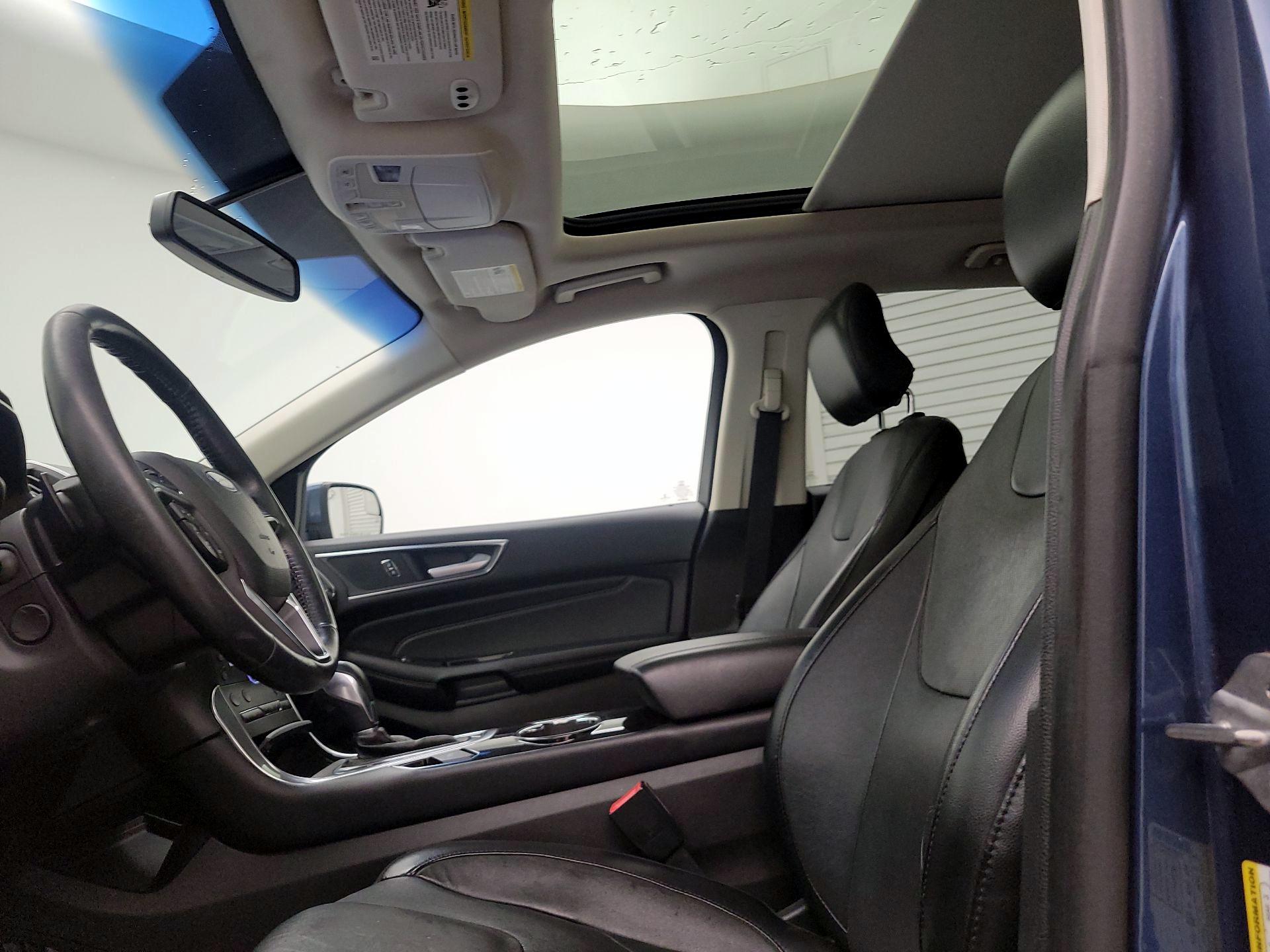 Thumbnail: 2018 Ford Edge - 19