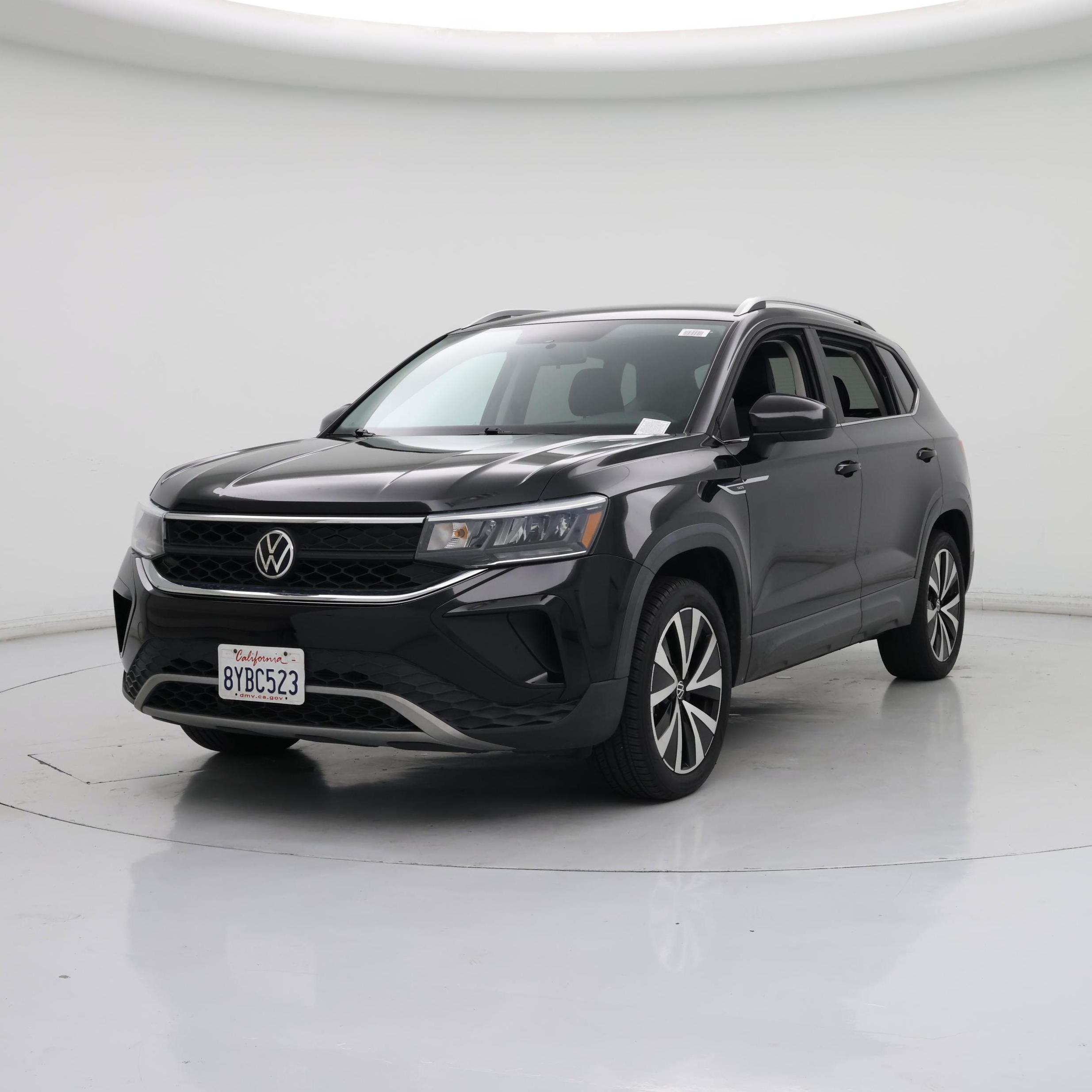 Thumbnail: 2022 Volkswagen Taos - 4