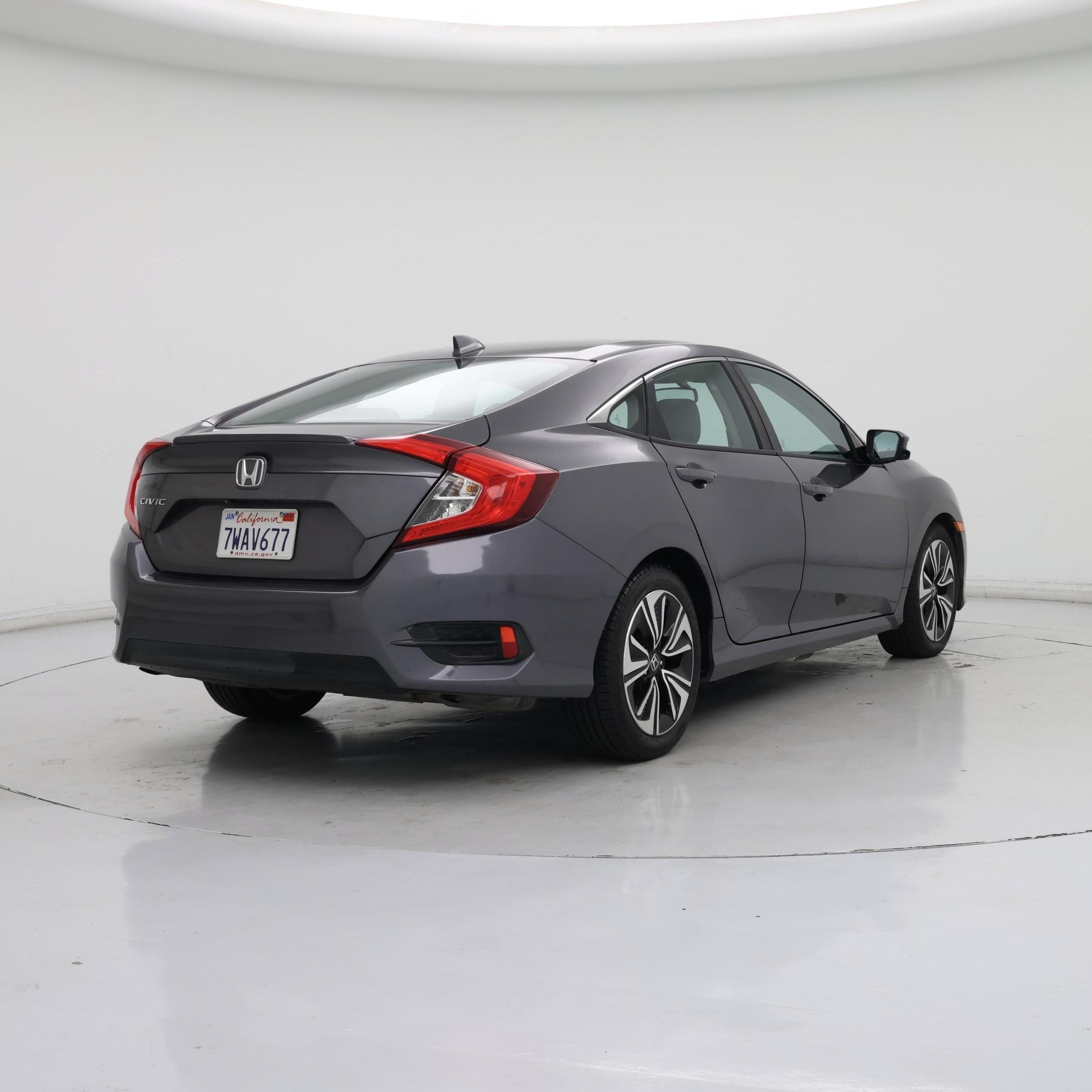 Thumbnail: 2017 Honda Civic - 8