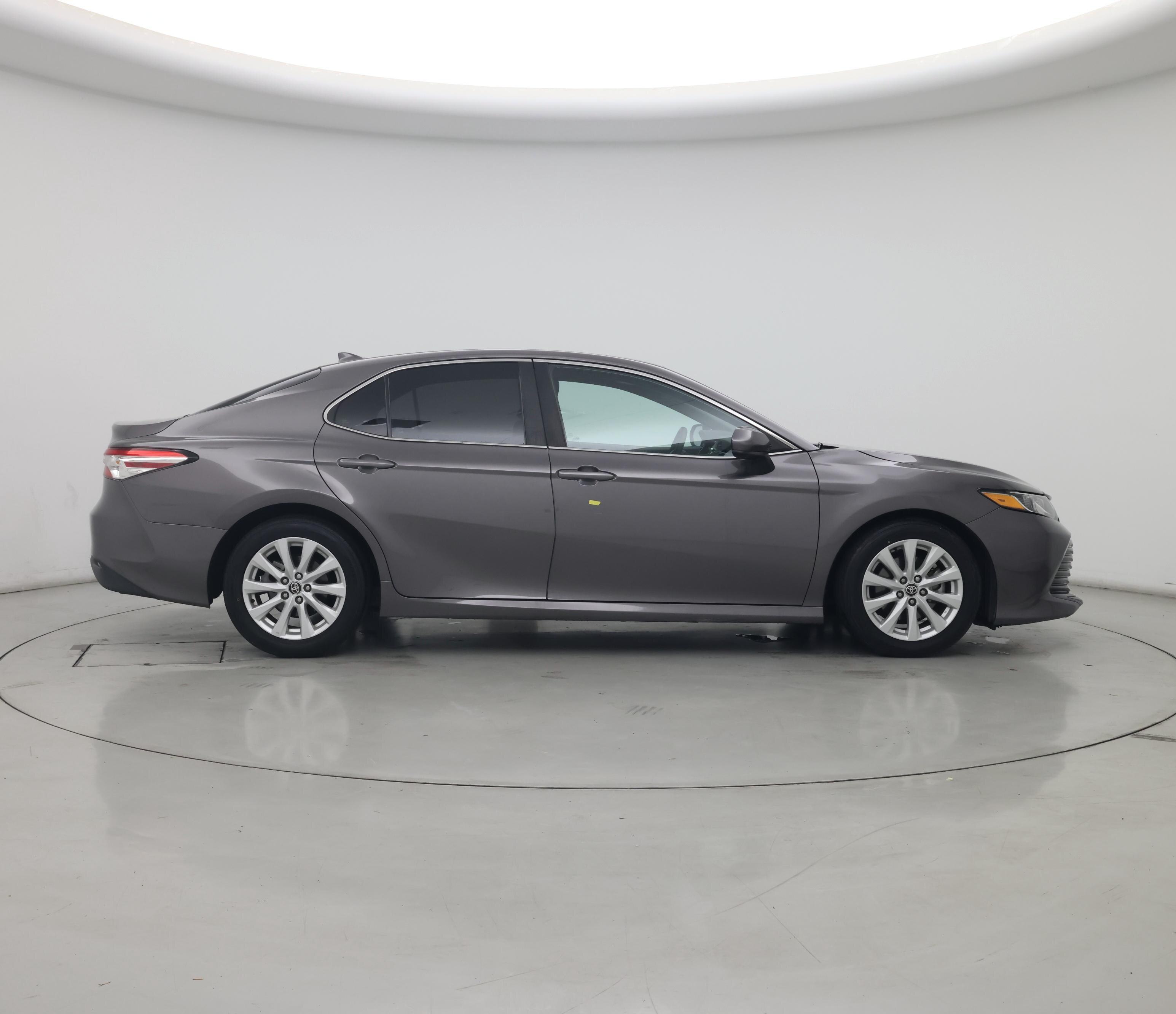 Thumbnail: 2020 Toyota Camry - 7