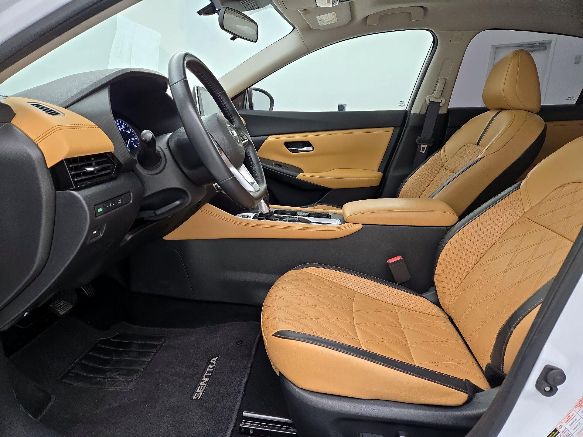 Thumbnail: 2021 Nissan Sentra - 11